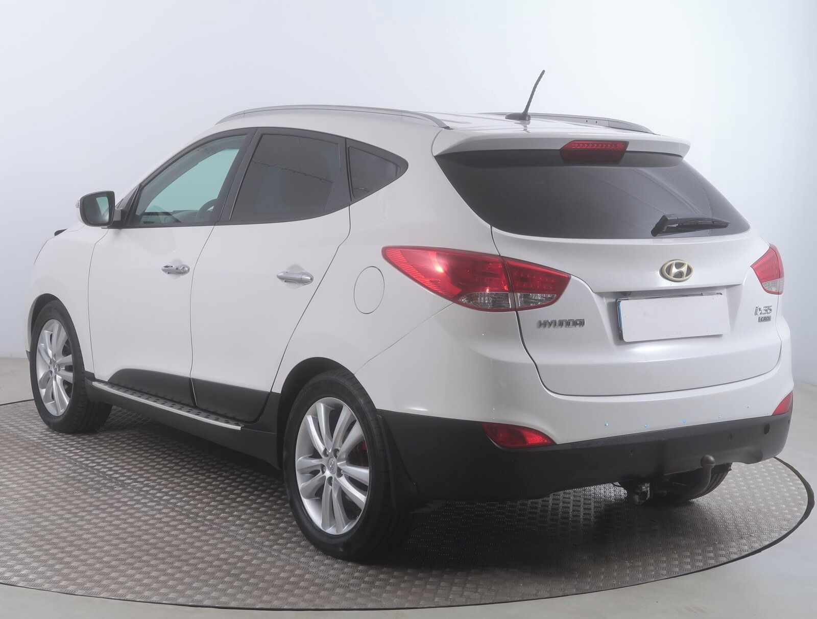 Hyundai ix35, 2.0 CRDi, 4X4, Automat - fotka 4