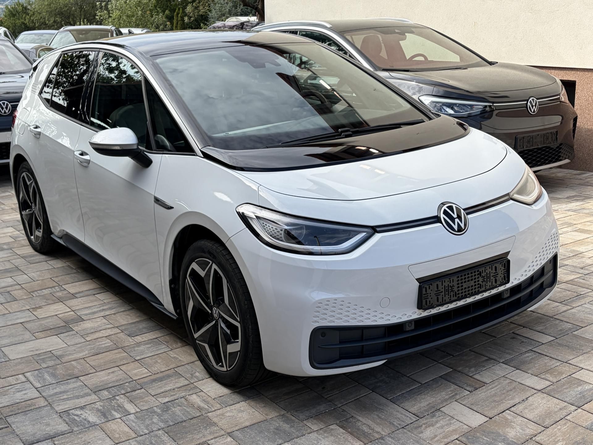 Volkswagen ID.3, 1st. 150kw, 62kwh, SOH 88% - fotka 5