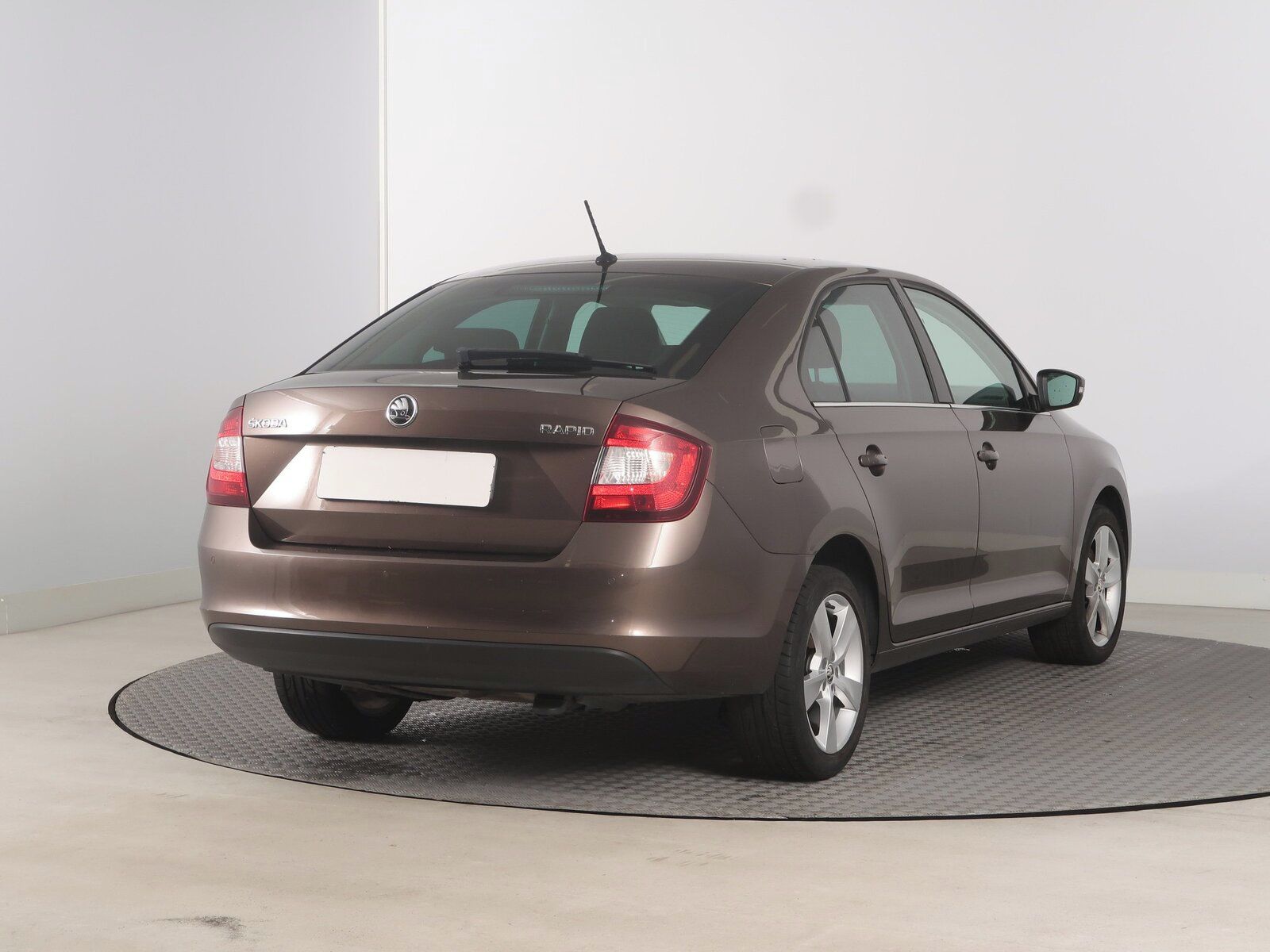 Škoda Rapid, 1.0 TSI, Style - fotka 5