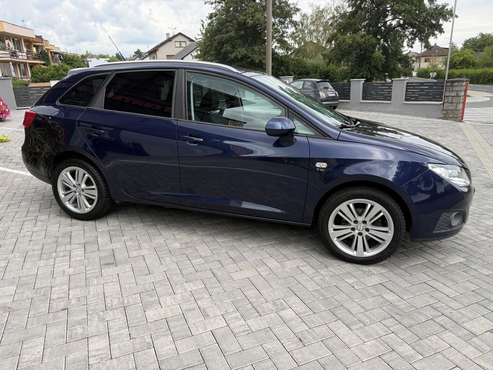Seat Ibiza, 1.2tsi kombi ESP výbava STYLE - fotka 6