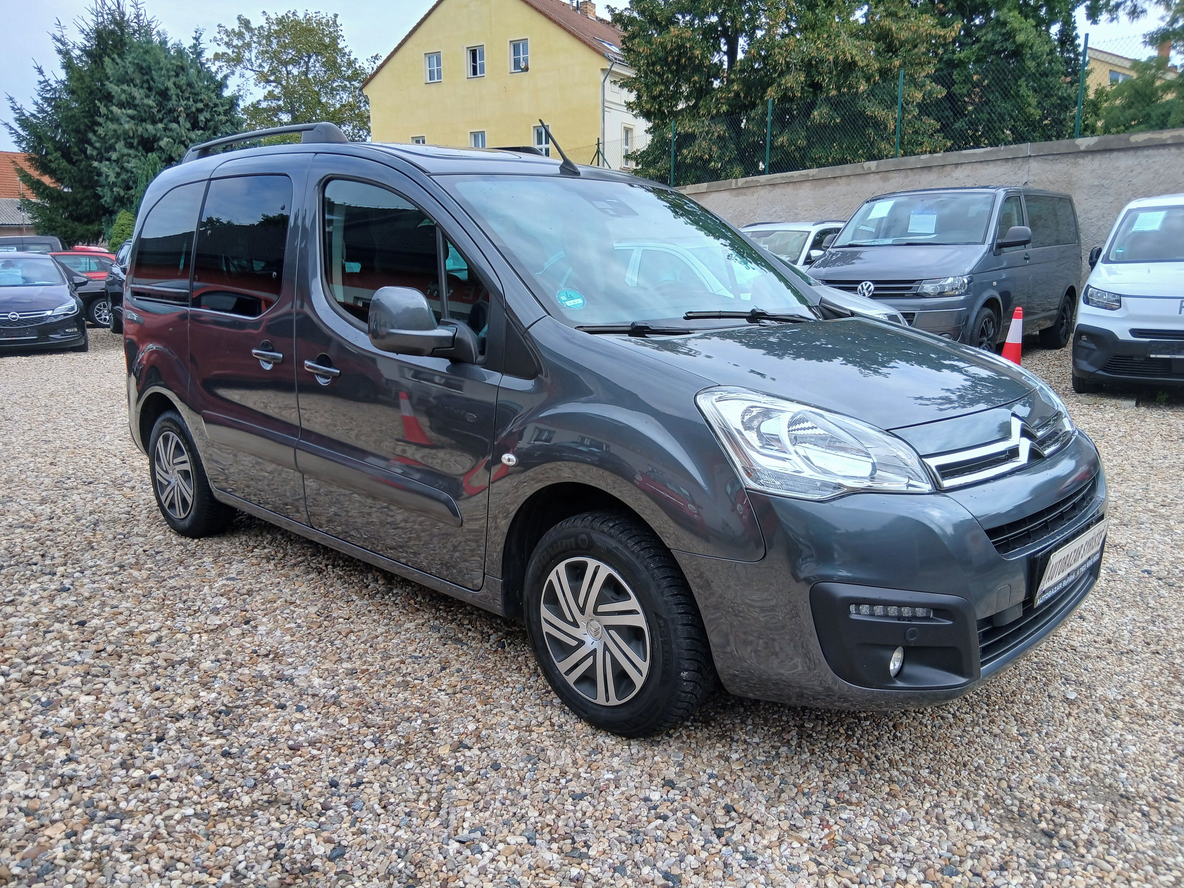 Citroën Berlingo, 1.6HDi 73KW Automat Panorama - fotka 3