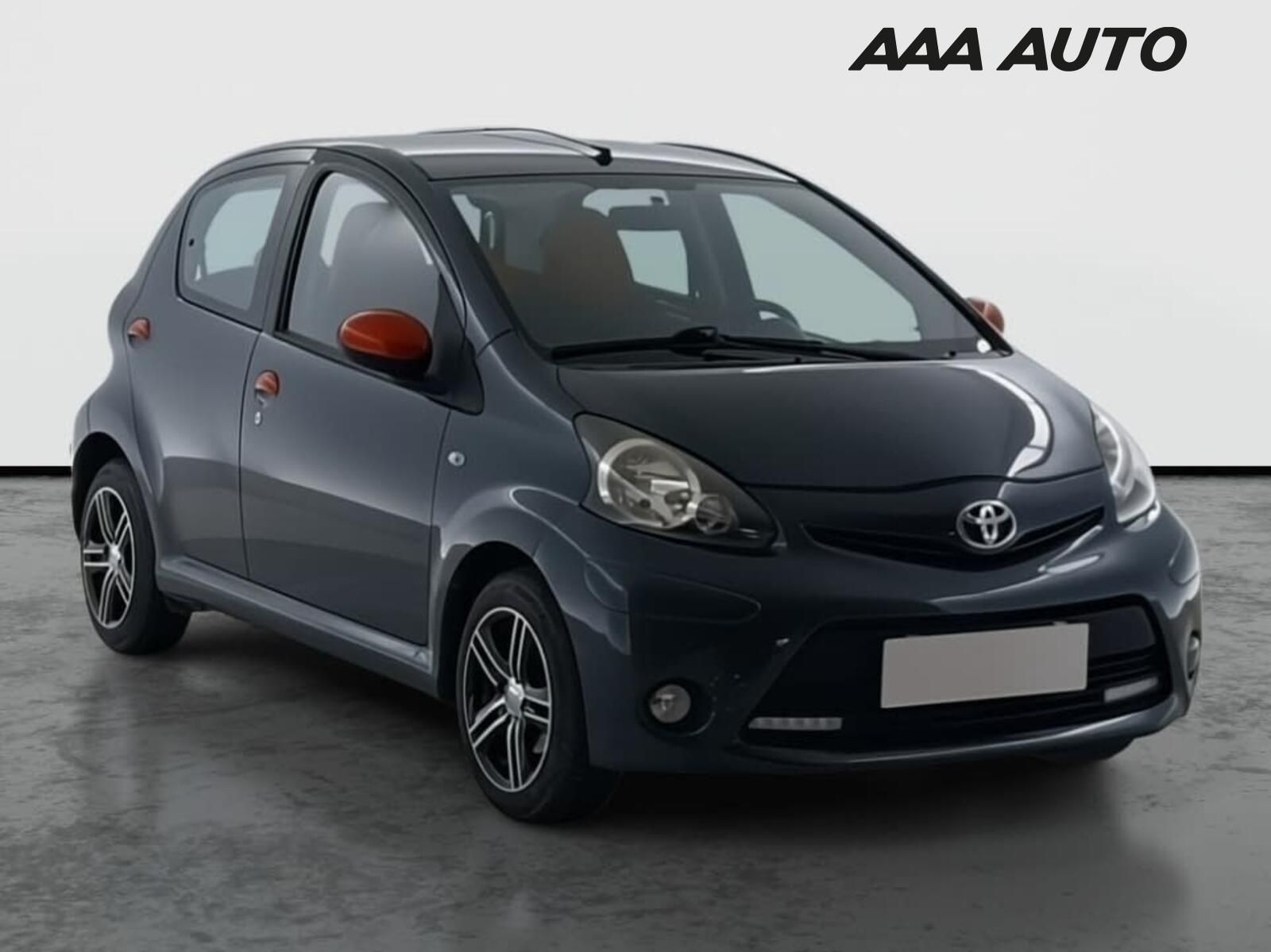 Toyota Aygo, 1.0 VVT-i, po STK, rezervace