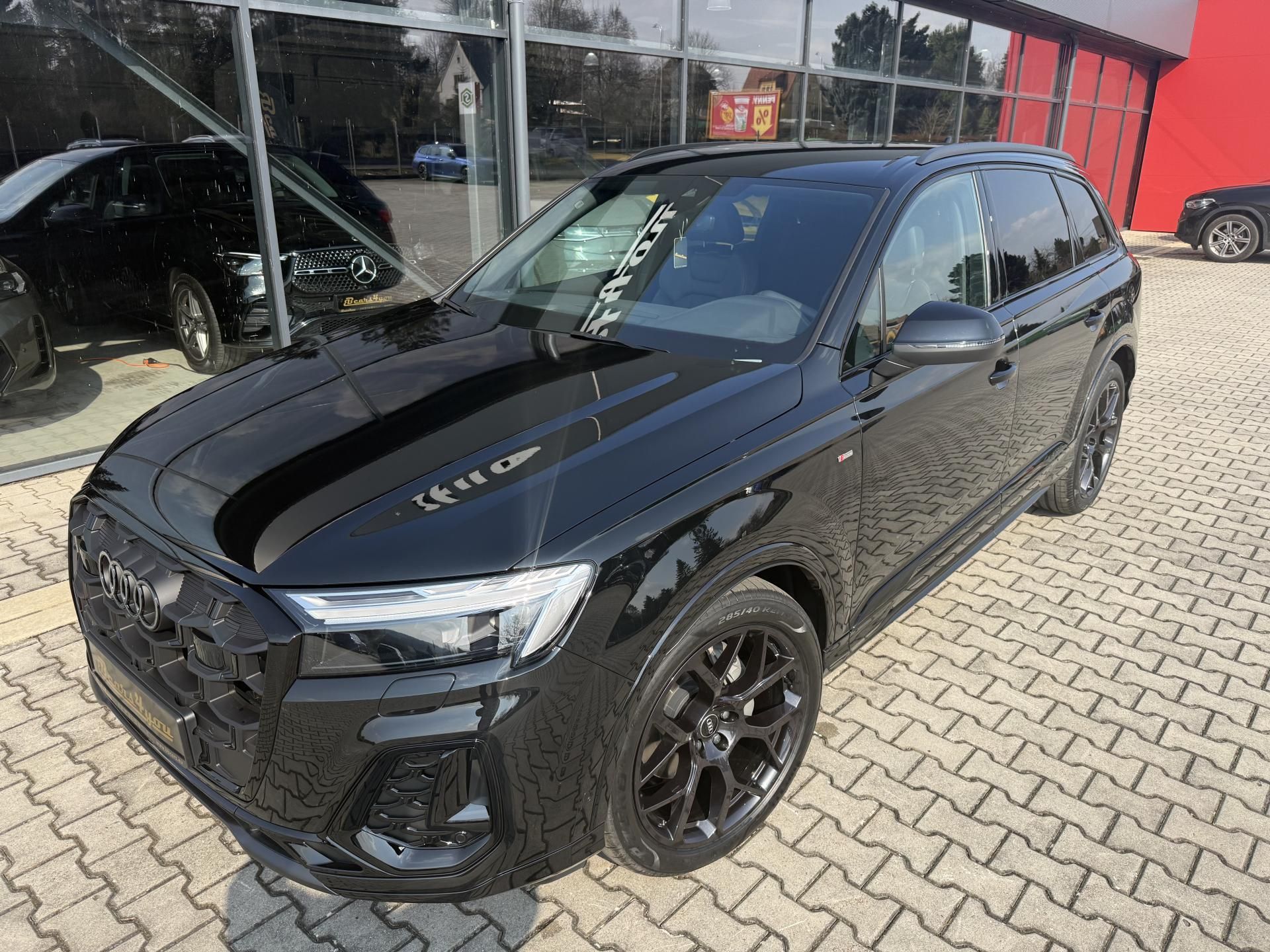 Audi Q7, 50TDI 210kW S-LINE GRAVITY LED - fotka 2