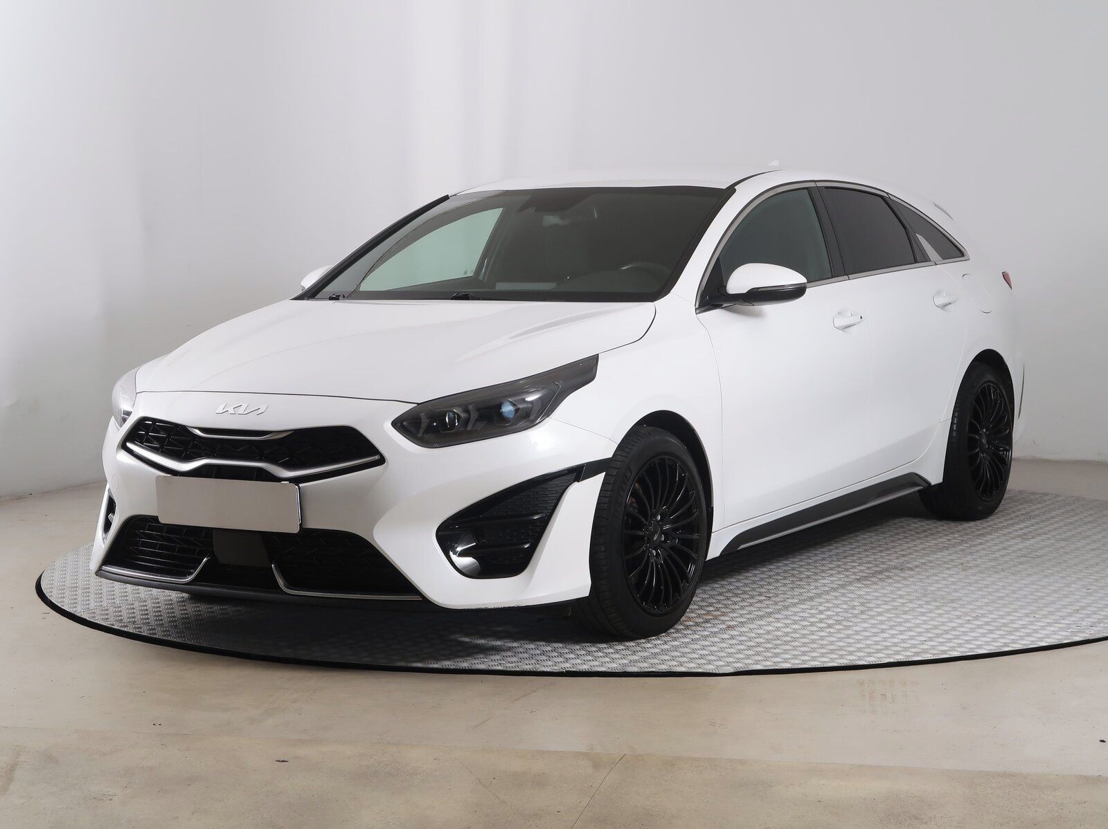 Kia ProCeed, 1.5 T-GDI, Automat, Serv.kniha - fotka 2