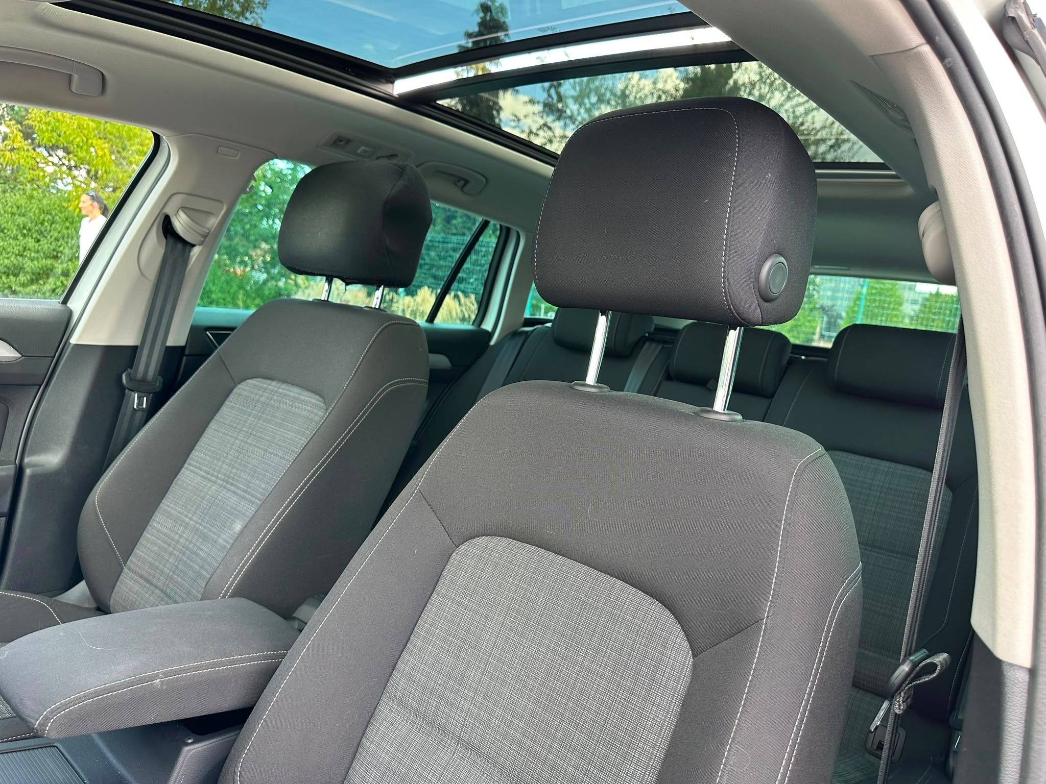 Volkswagen Passat, Volkswagen Passat kombi 2.0TDI - fotka 6