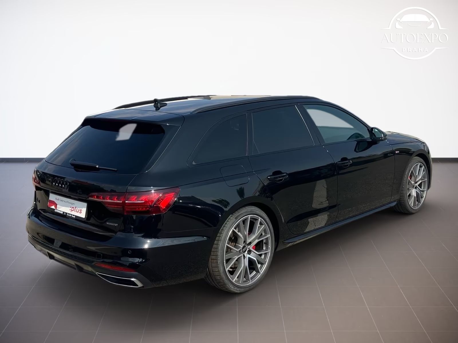 Audi A4, Avant S-LINE QUATTRO 40TDI* - fotka 2