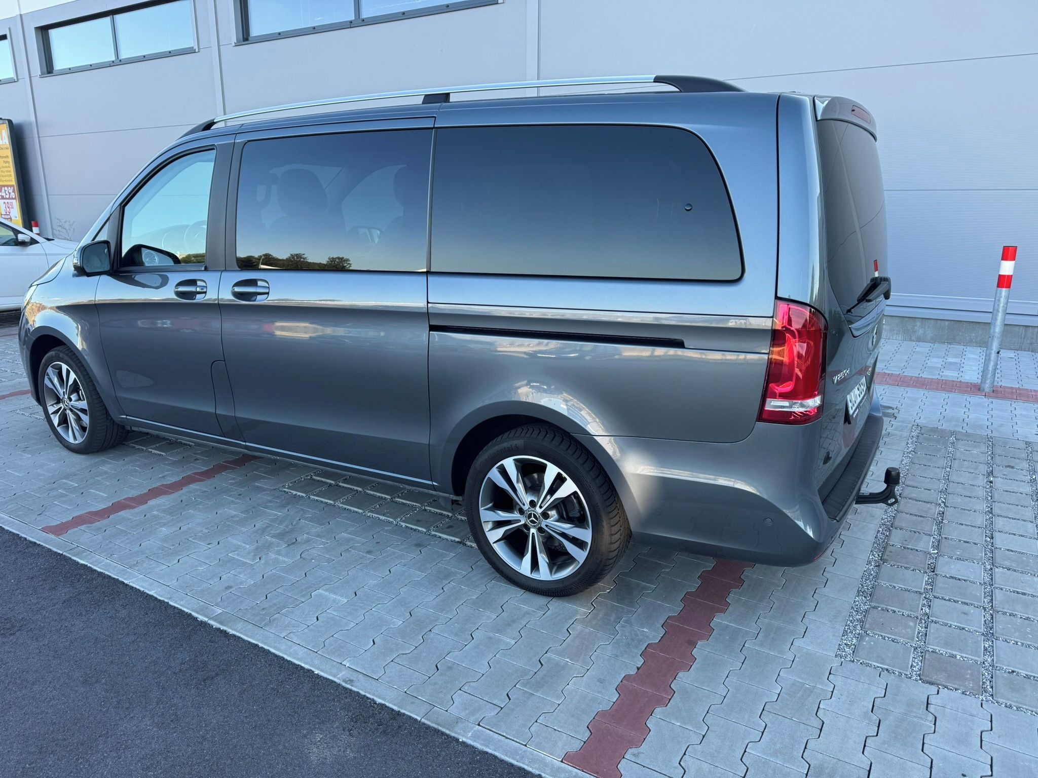 Mercedes-Benz Třídy V, 250 4Matic, Panorama, Full - fotka 2