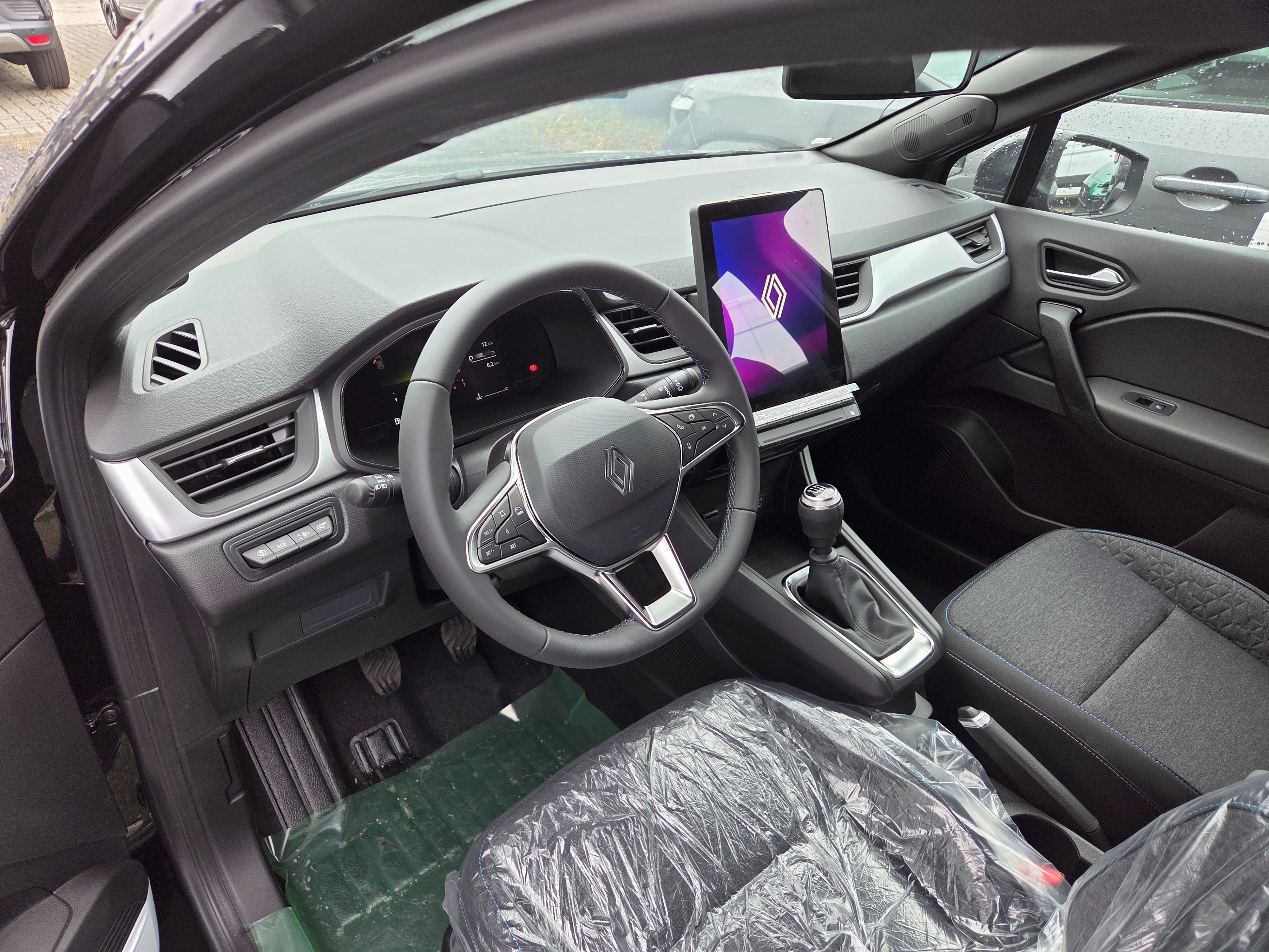 Renault Captur, evolution TCe 115 - fotka 6
