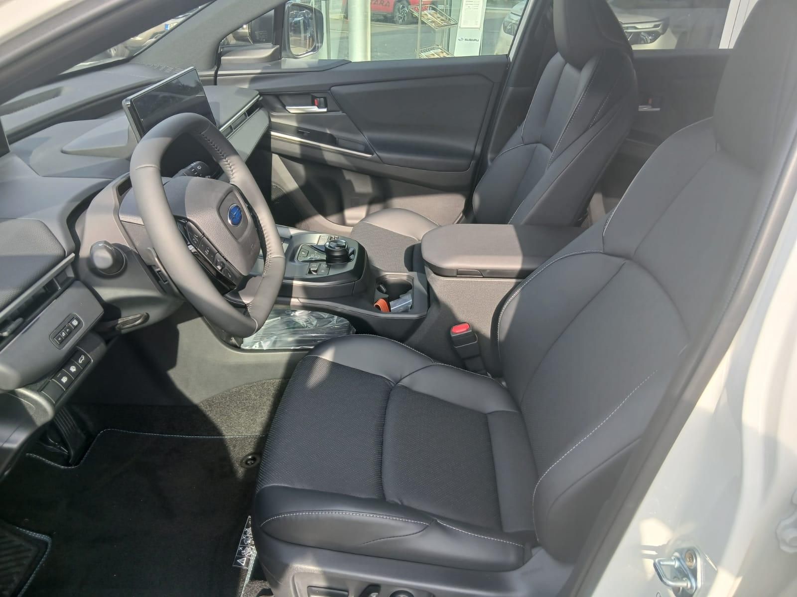 Subaru E-Outback, E-Outback Executive - fotka 6
