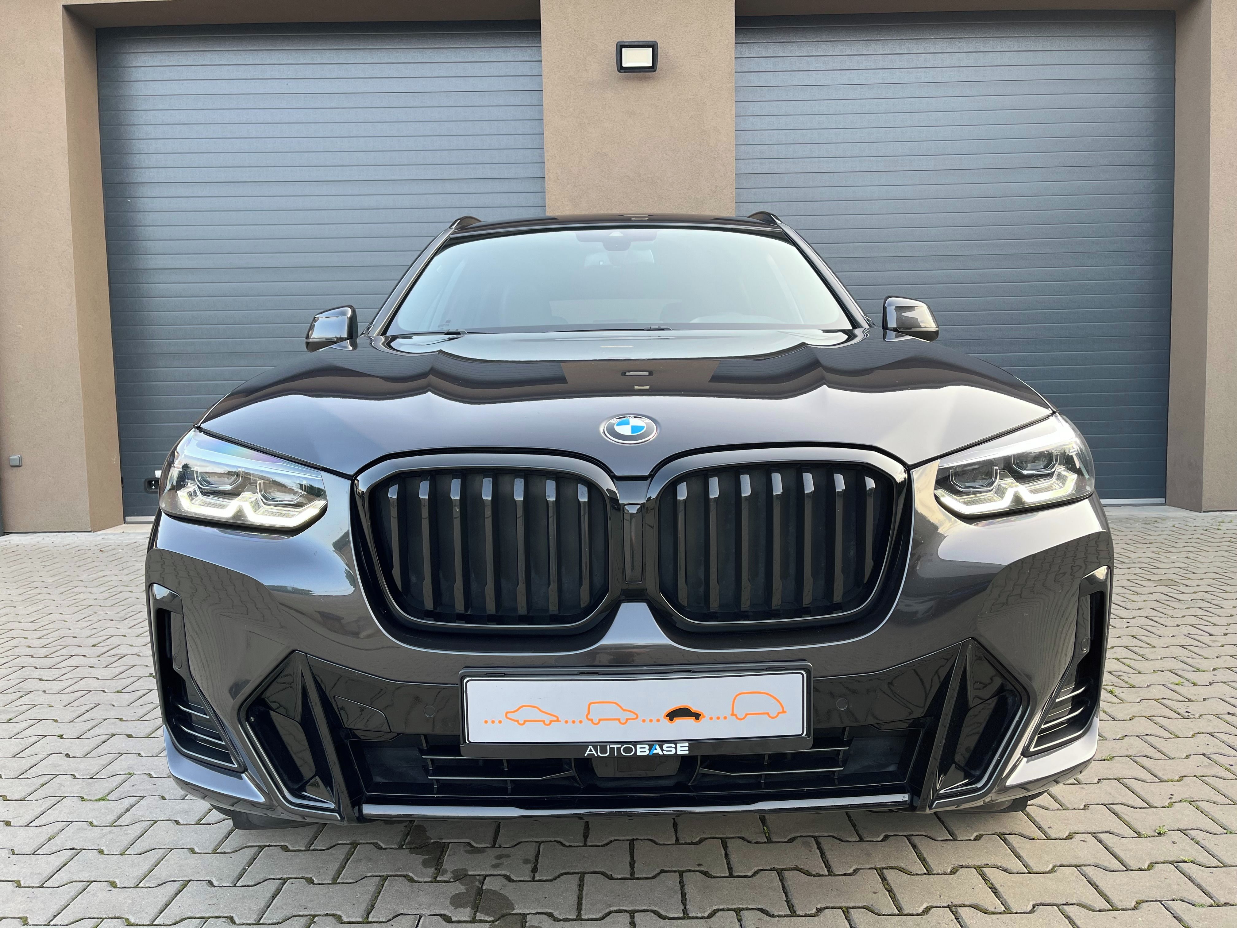 BMW X3, 3,0xD ///M 210Kw,TZ,webas,ACC - fotka 4