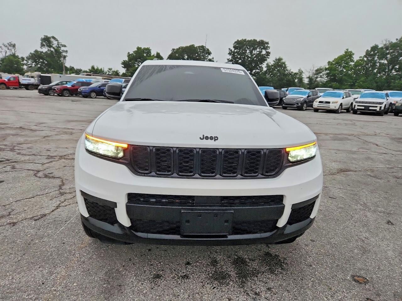 Jeep Grand Cherokee, Auto na cestě - fotka 5