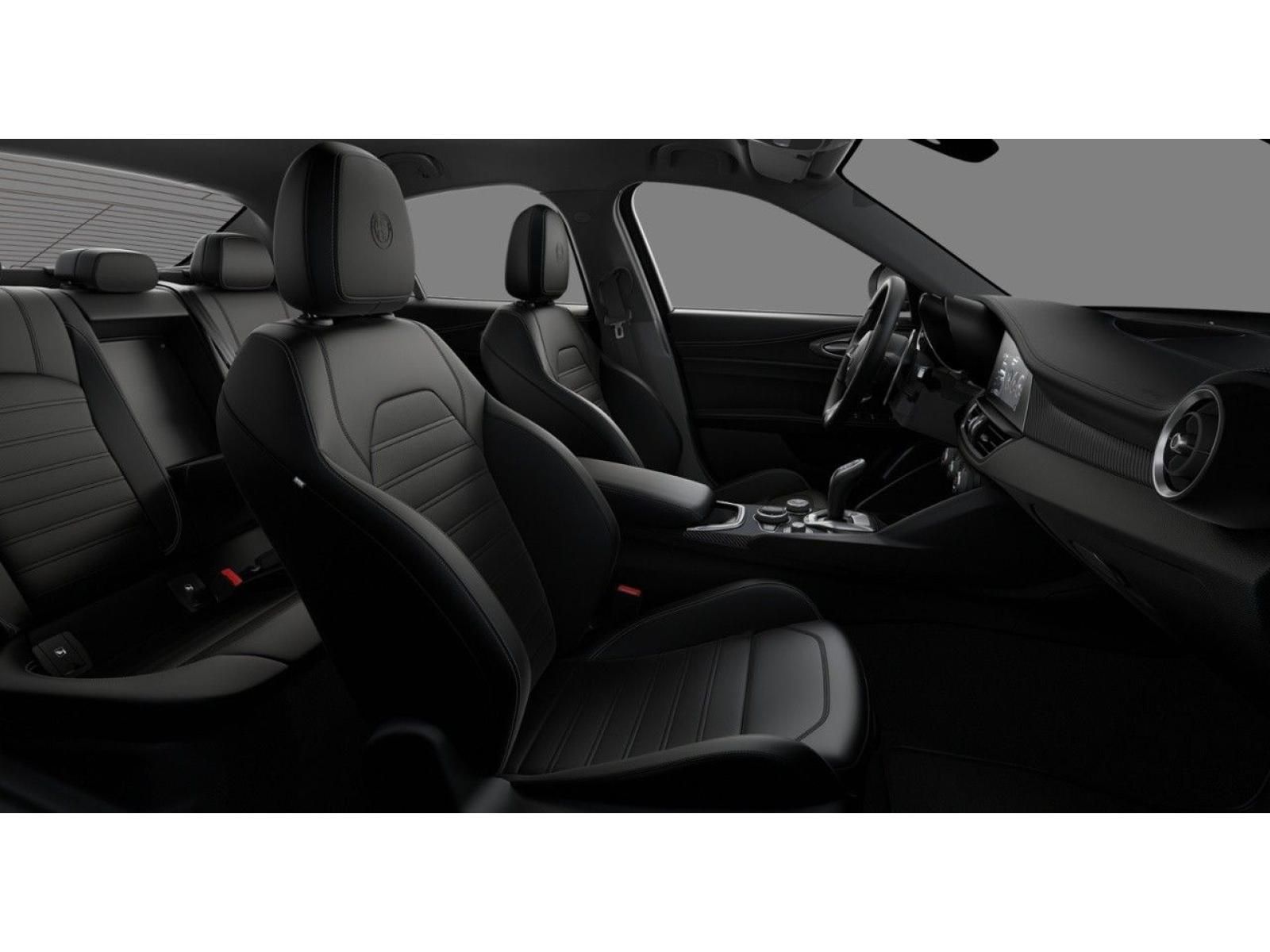 Alfa Romeo Giulia, 2.9 V6 BiTurbo 520k QV Carbon - fotka 6