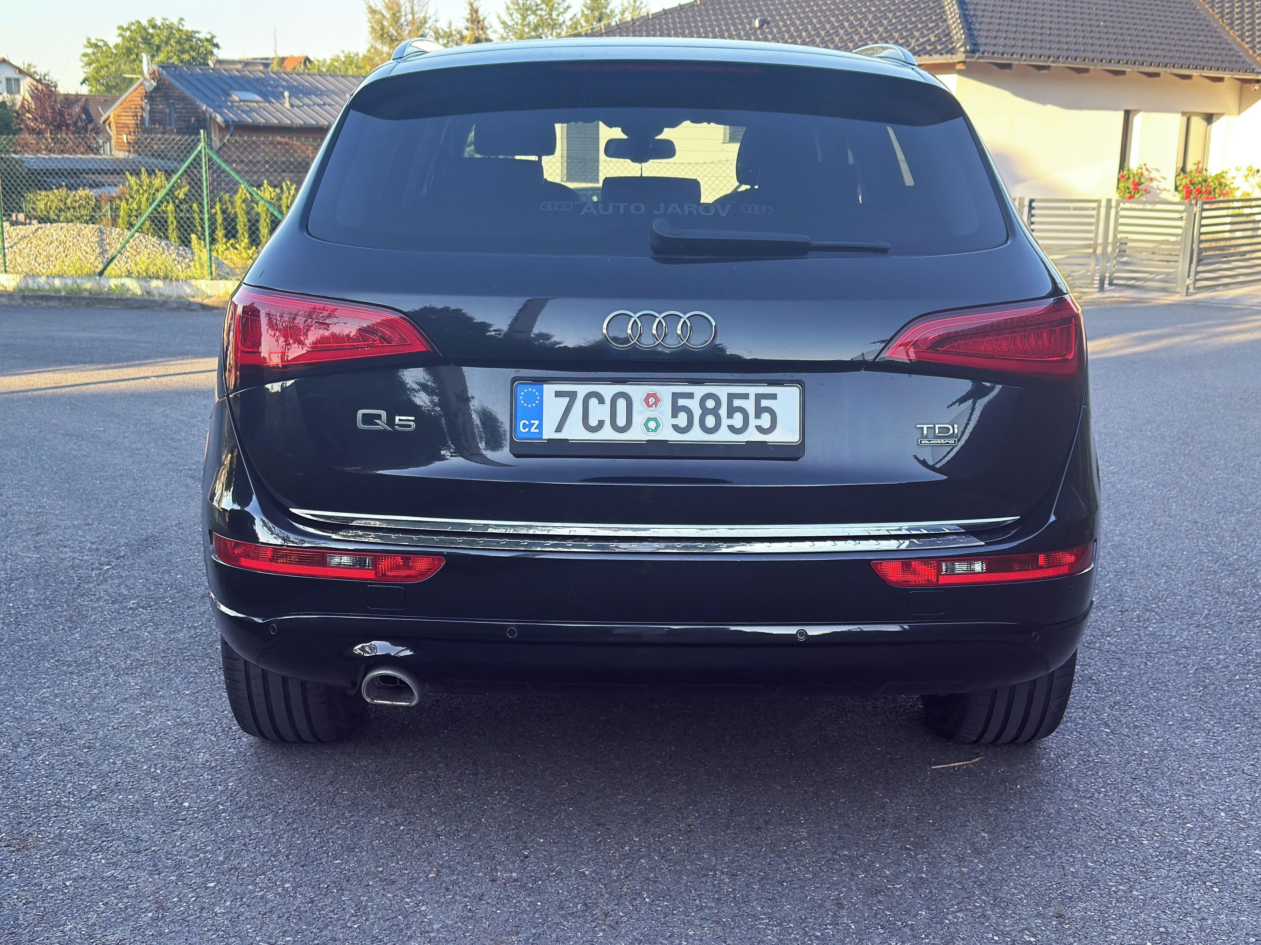 Audi Q5, 2.0TDI QUATTRO, 74.400KM - fotka 6