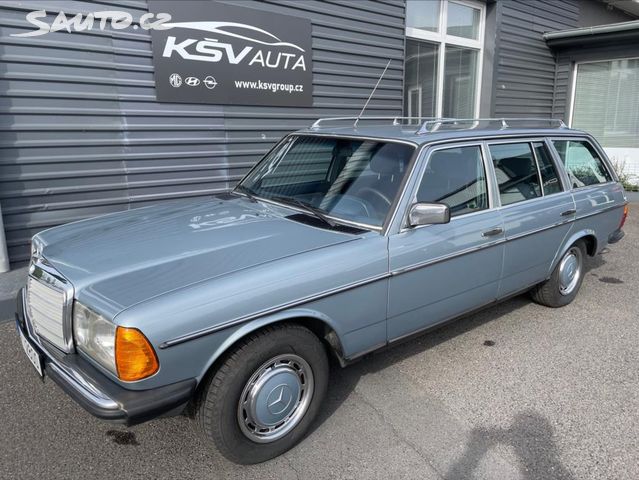 Mercedes 123
