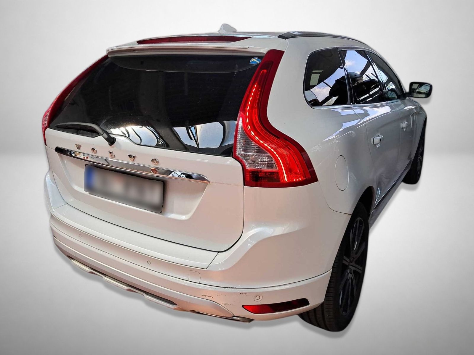 Volvo XC60, D3, Kůže, Navi - fotka 2