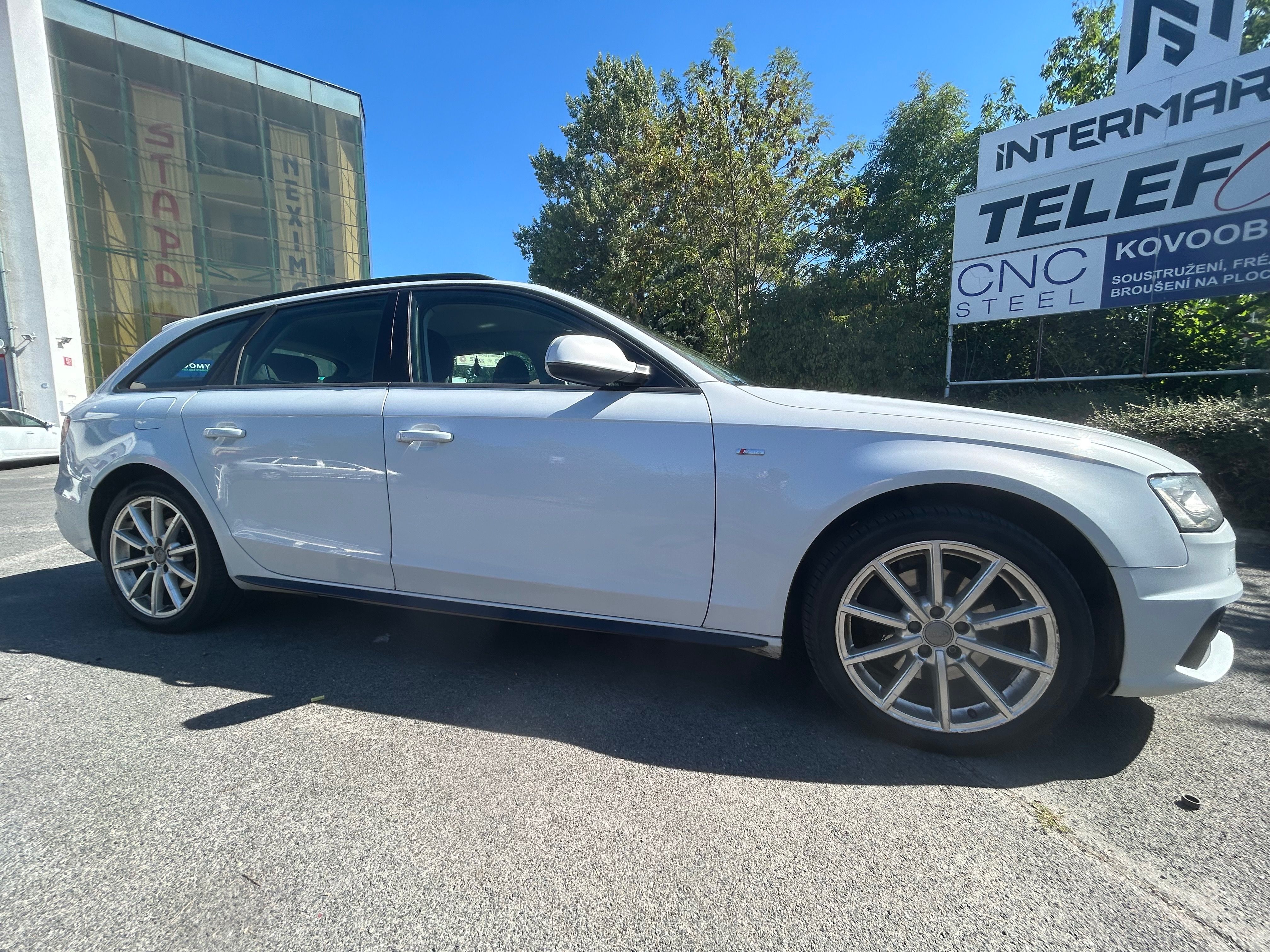 Audi A4 Avant, S-line, 2.0TDI 110kw - fotka 4