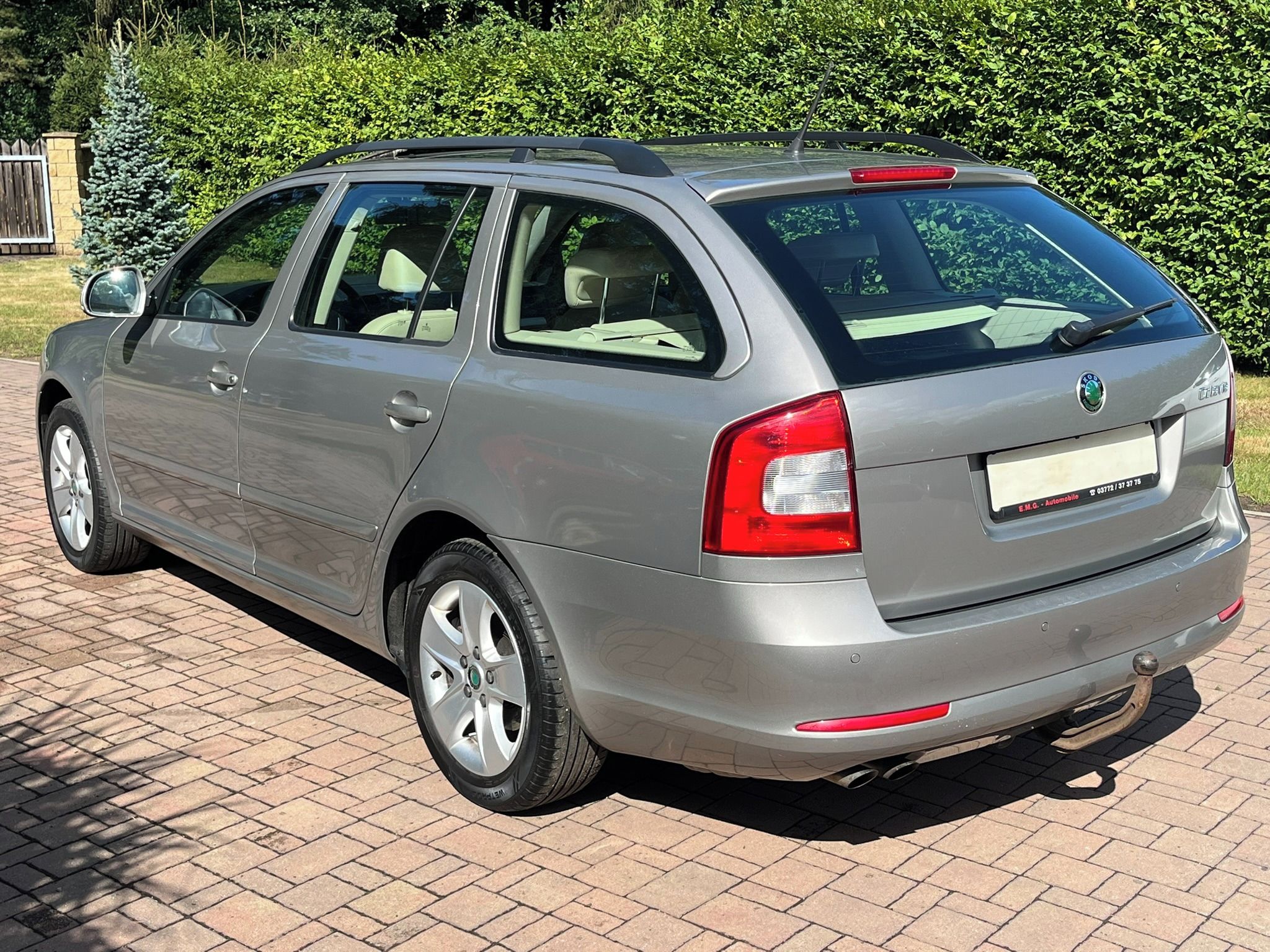 Škoda Octavia, 1.4 TSI Elegance Šíbr Xenon - fotka 5