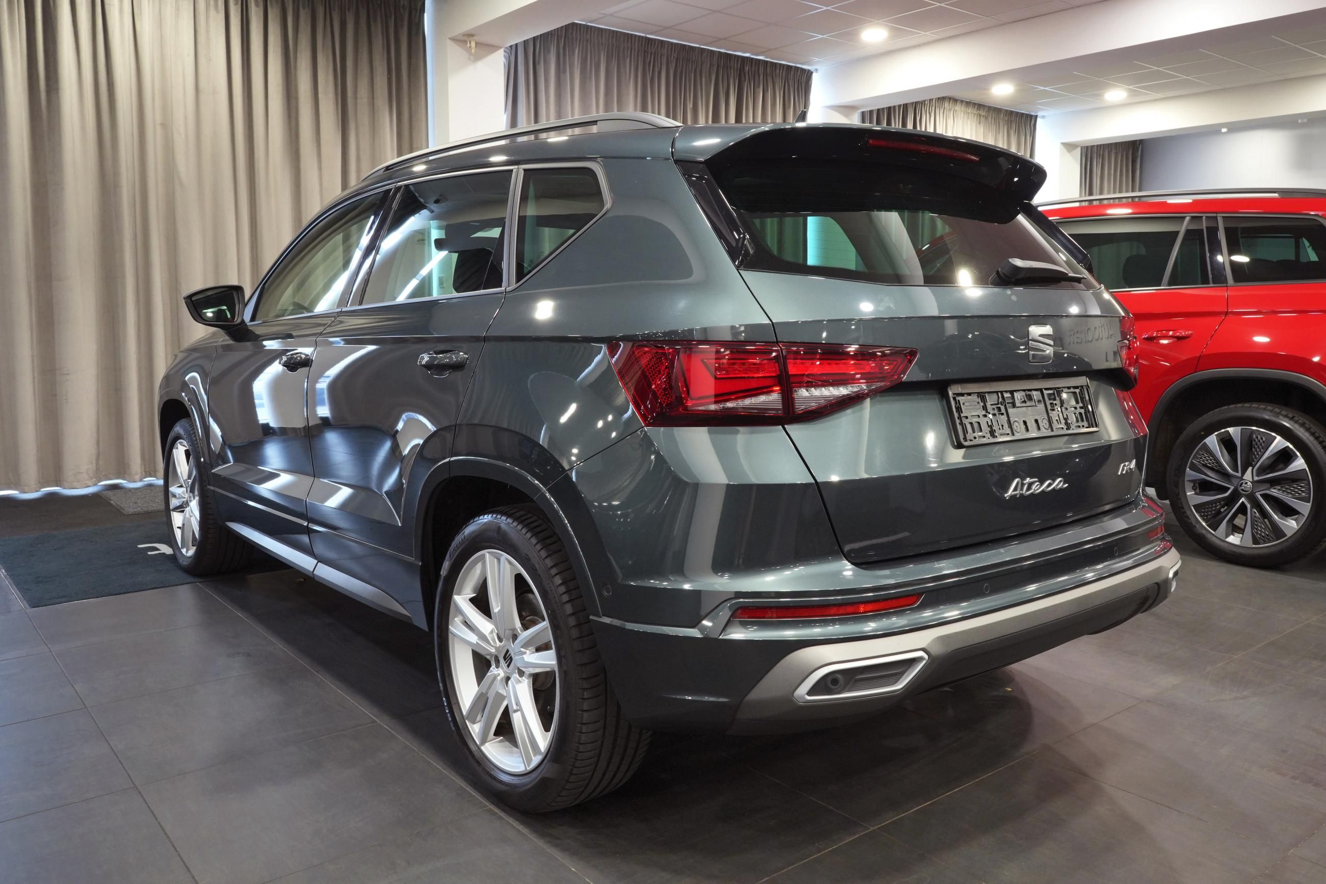 Seat Ateca, FR 2.0 TSI 140kW 4x4 DSG - fotka 4
