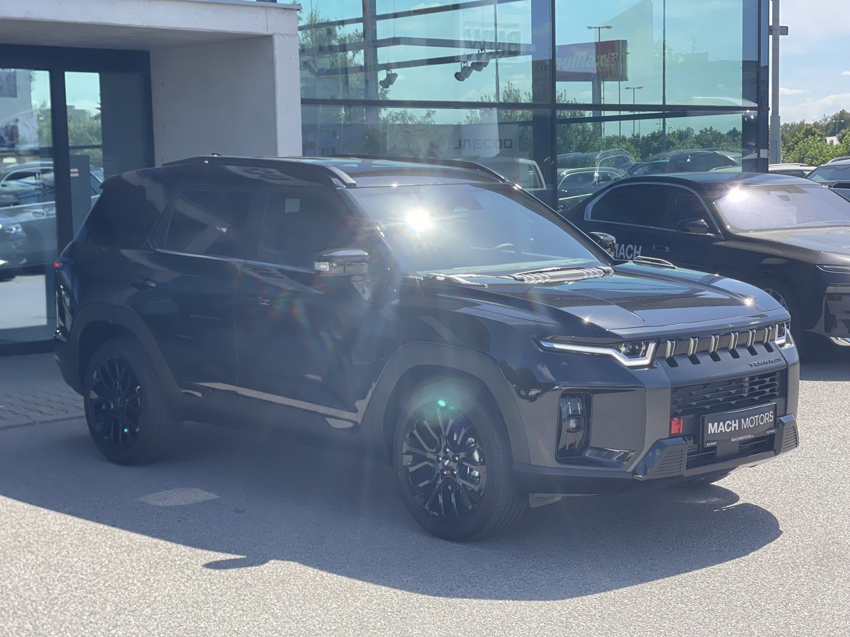 KGM Torres, Style Hybrid Black edition akč - fotka 3
