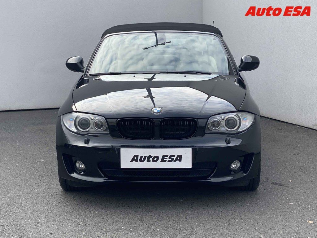 BMW Řada 1, 2.0D - fotka 3