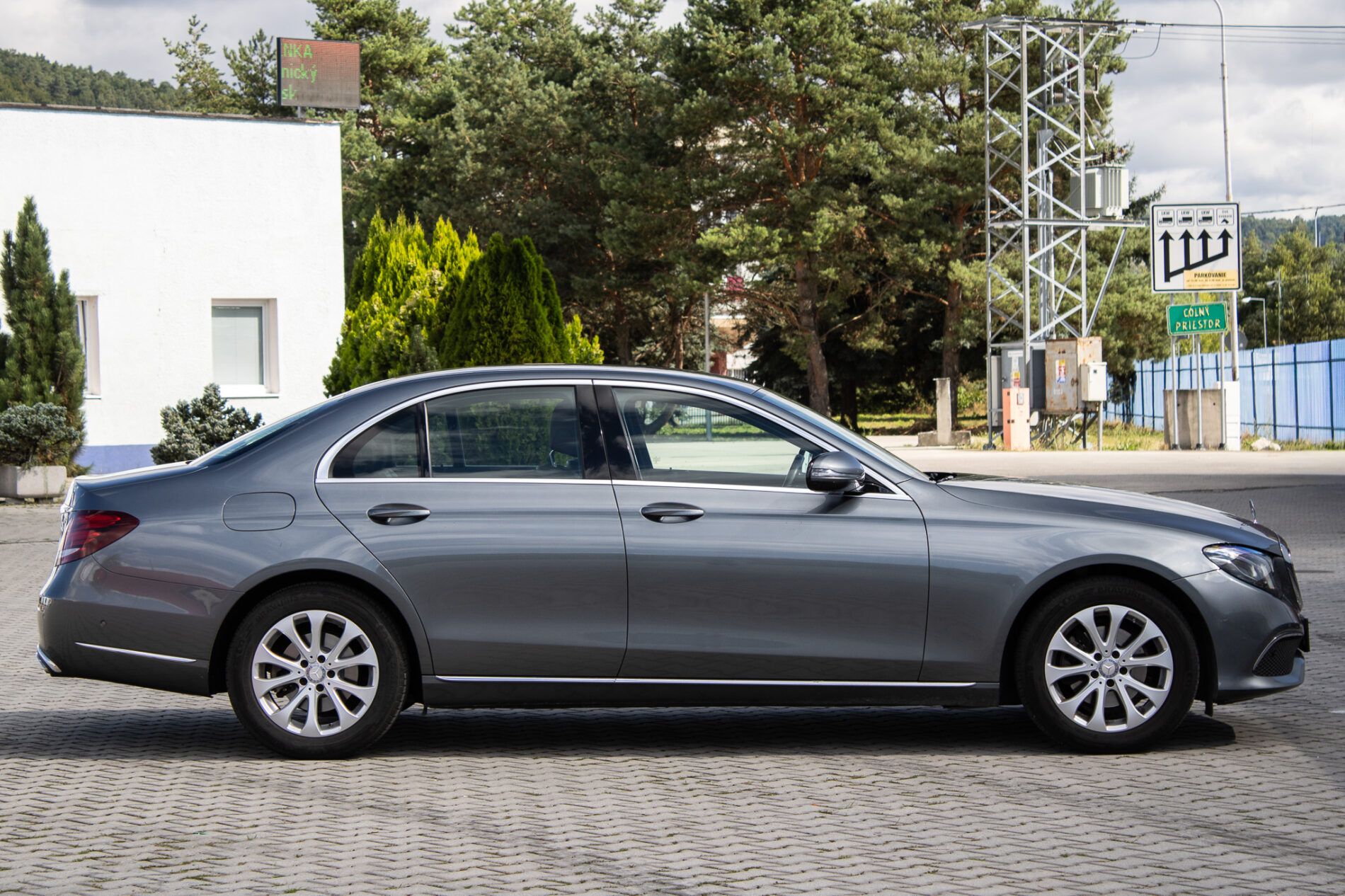 Mercedes-Benz, E trieda - fotka 5