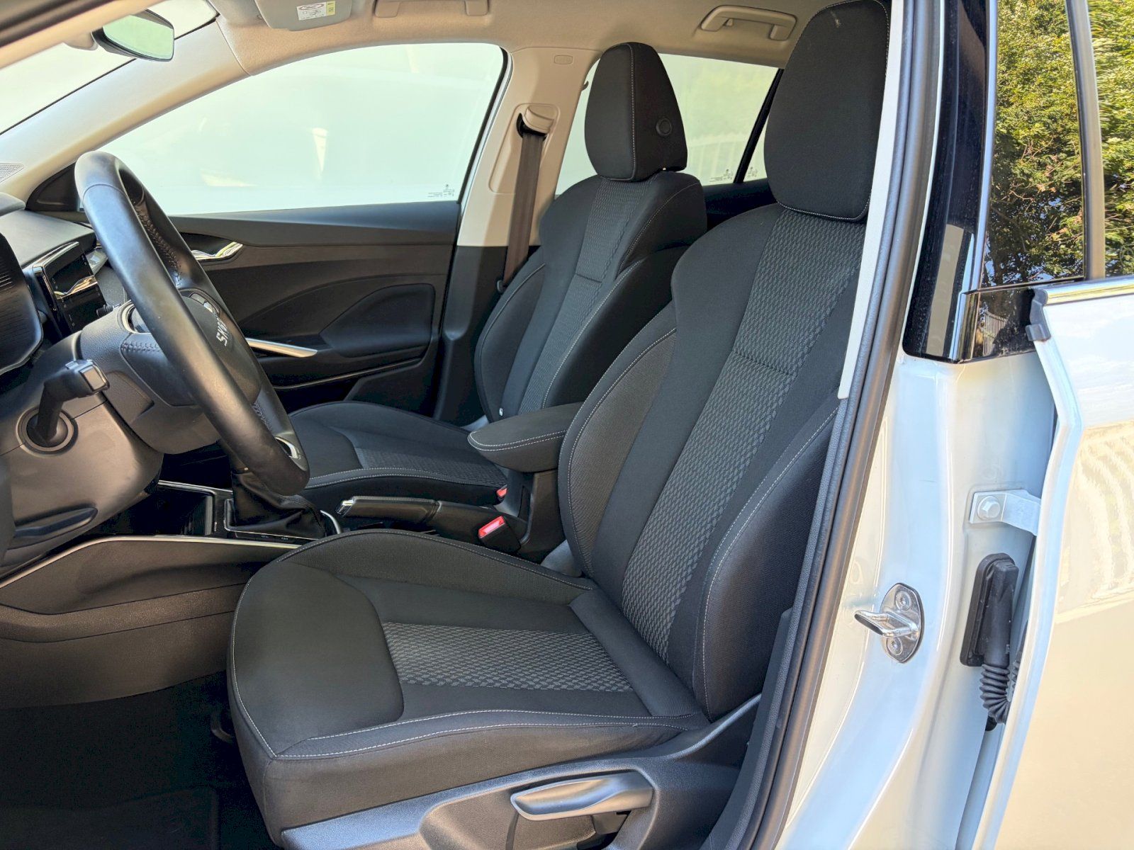 Škoda Fabia, 1.0 TSI 70kW Top Selection 5°M - fotka 6