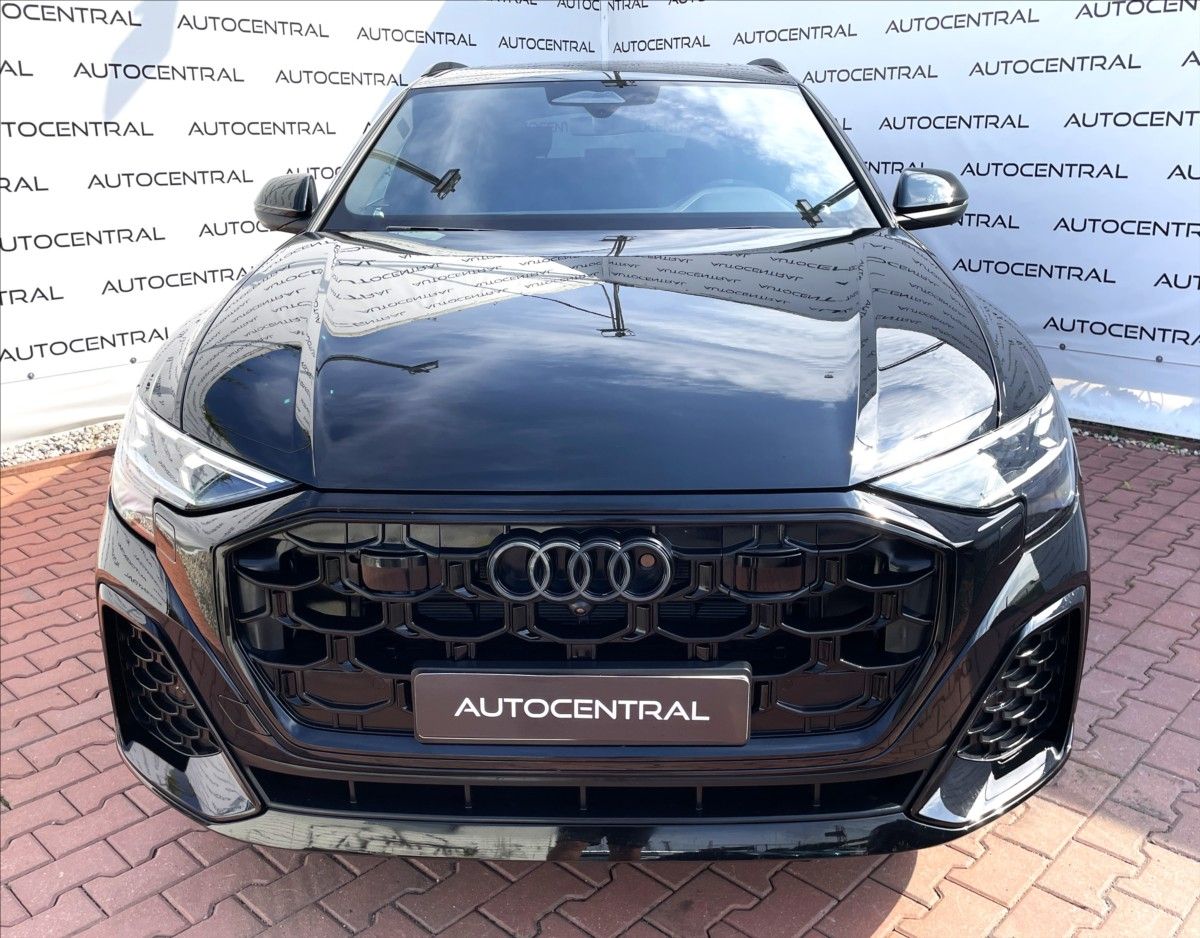 Audi Q8, 3,0 TDi 50 S-line Individual - fotka 2