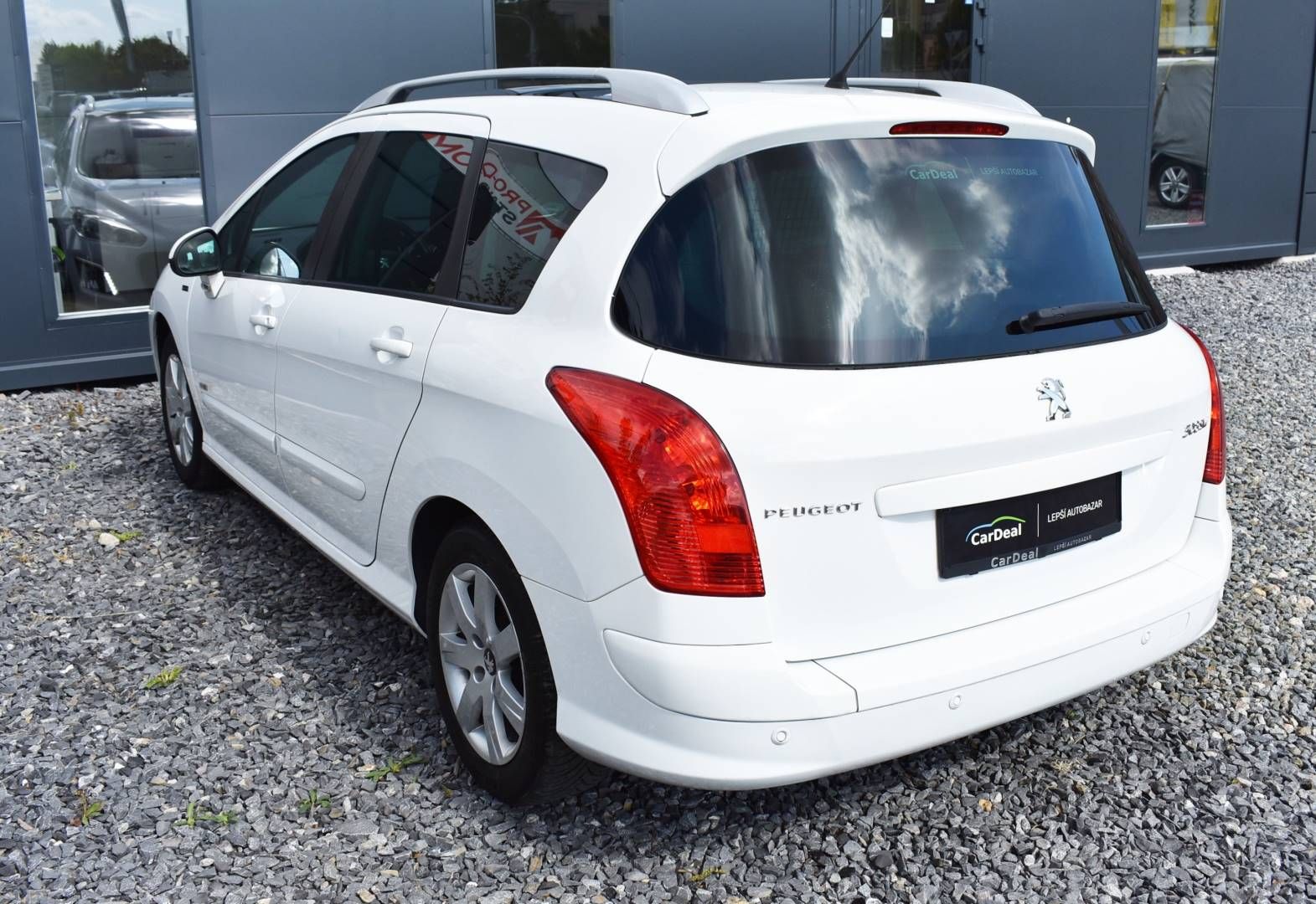 Peugeot 308, 2,0 HDI STYLE,1.M,PANO,PĚKNÁ - fotka 6