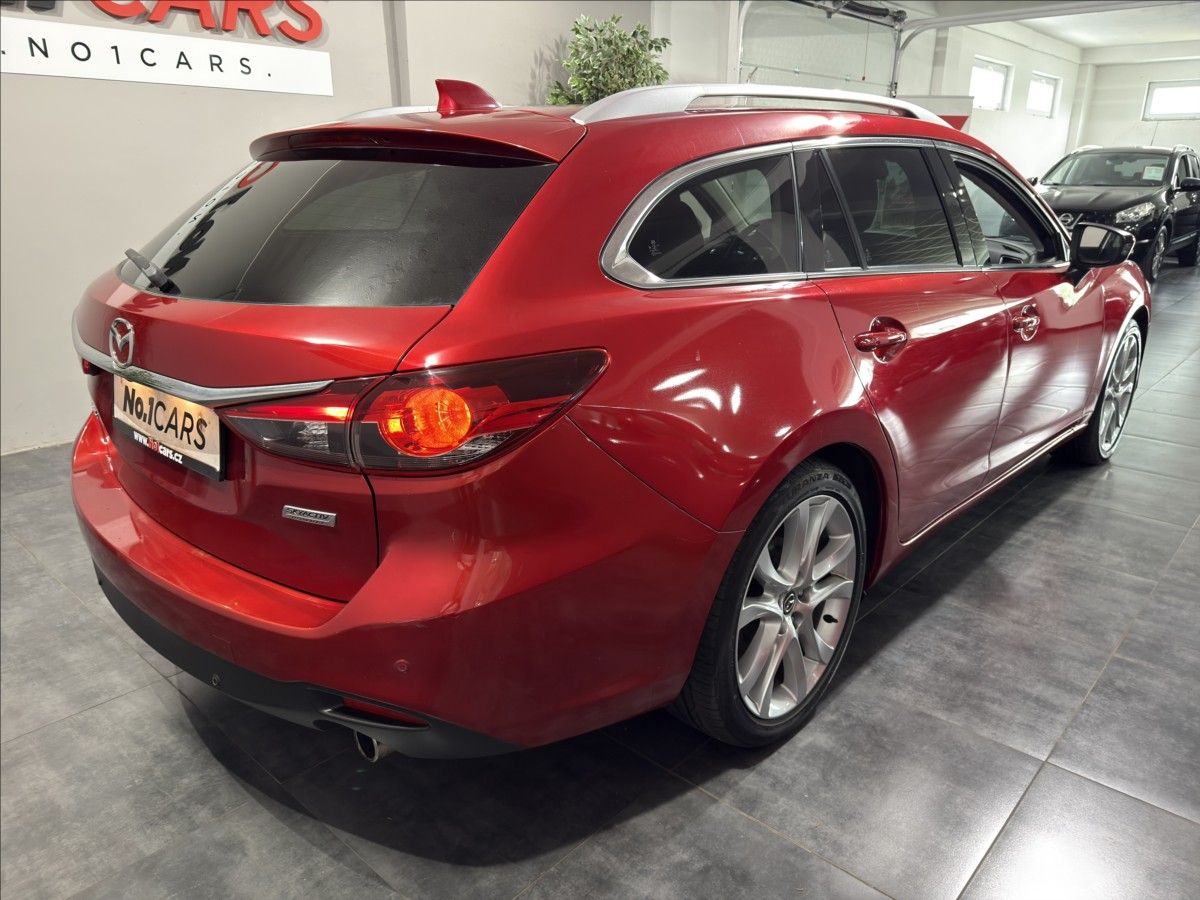 Mazda 6, 2,2   D 129 kW SPORT BOSE 1.MA - fotka 5