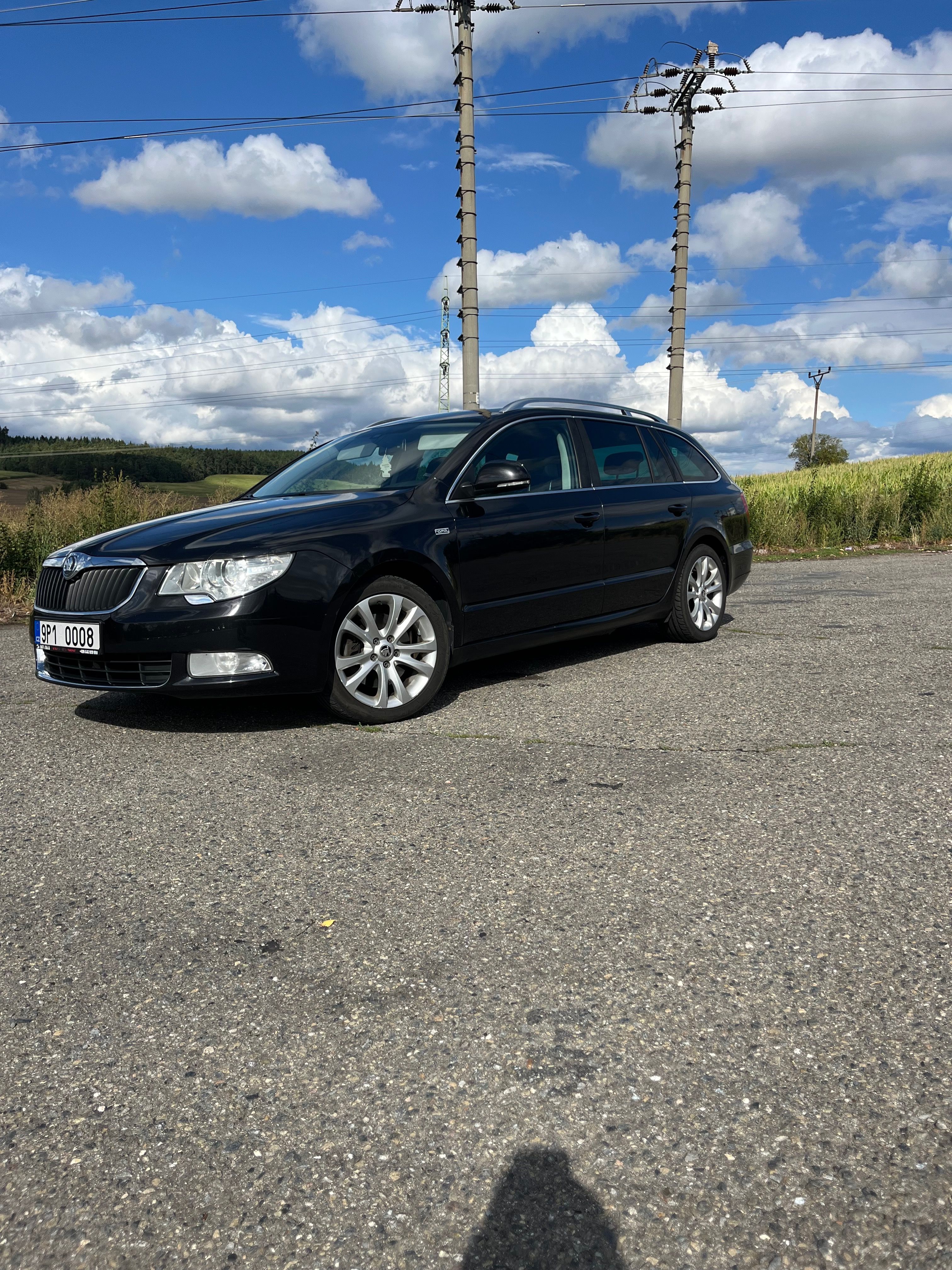 Škoda Superb, 2.0 TDI 103 kw - fotka 6