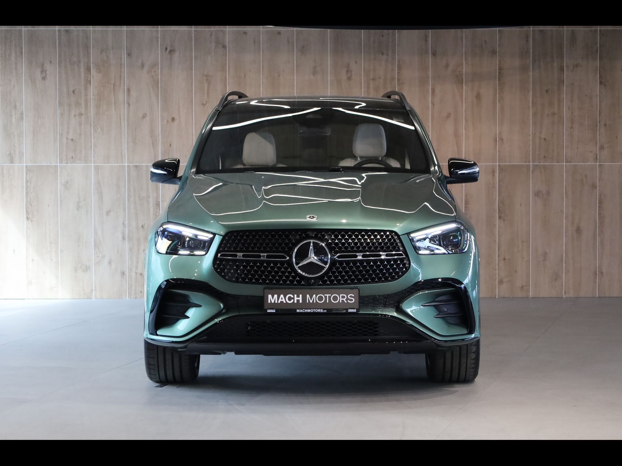 Mercedes-Benz GLE, 450d 4MATIC, AMG Premium,Tažné - fotka 2