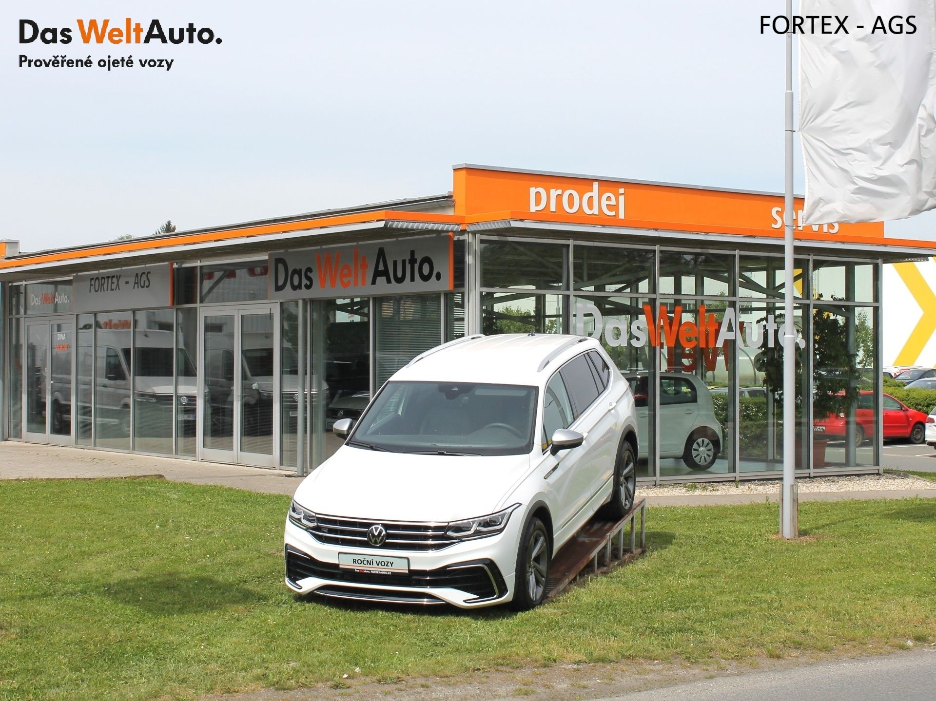 Volkswagen Touareg, R-Line,V6 3.0 TDI,210kW,Prodl. - fotka 6