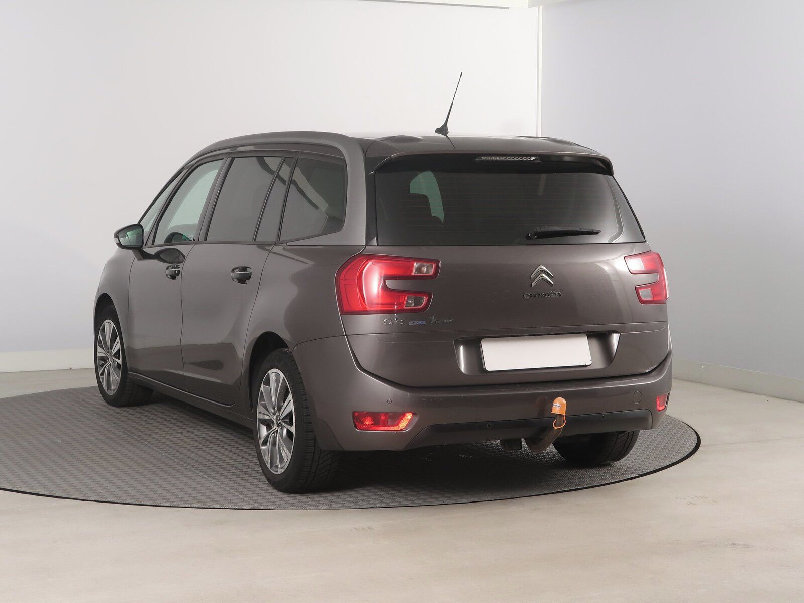 Citroën Grand C4 Picasso, 1.6 BlueHDi, 7 míst, Navi - fotka 4