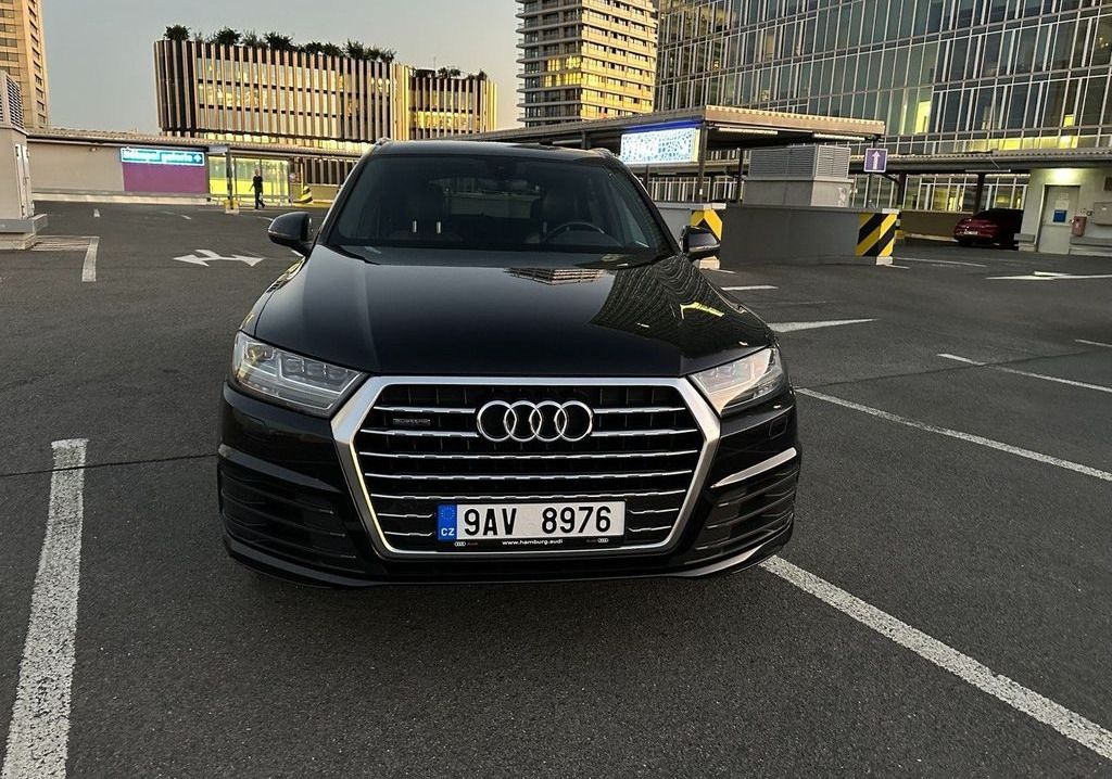 Audi Q7, Audi Q7 3.0TDI Quattro, S-line
