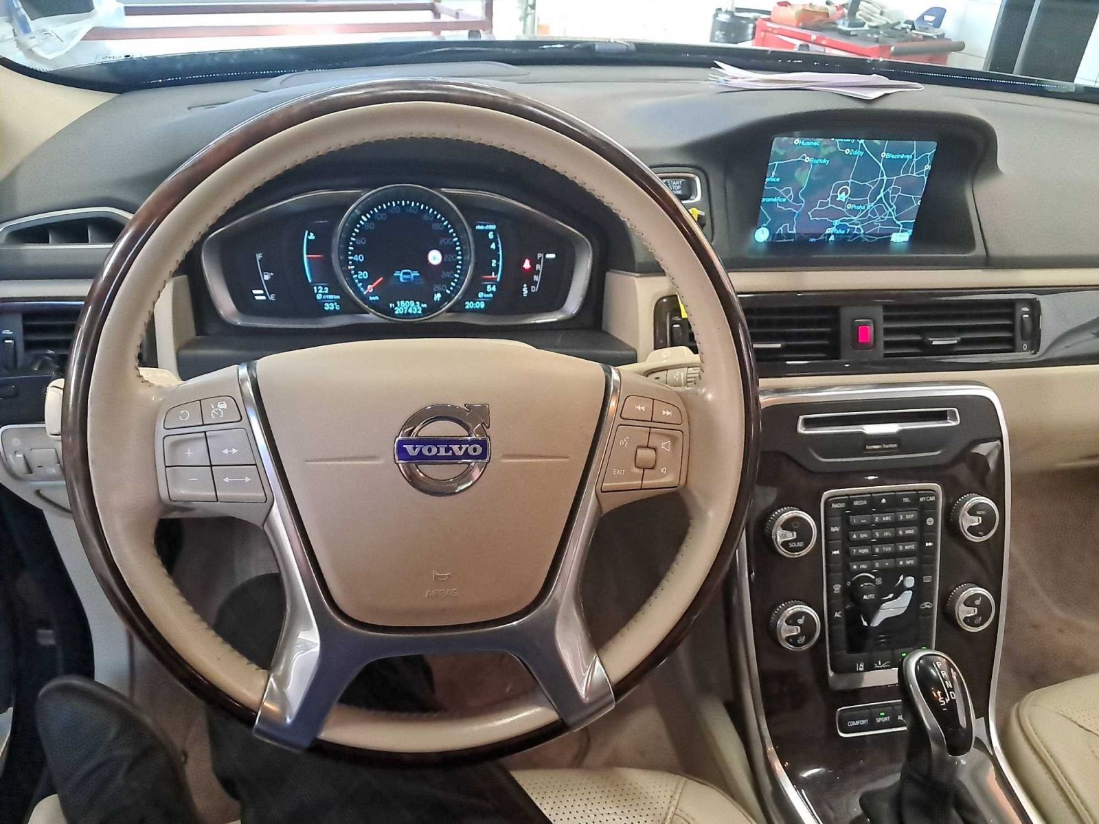 Volvo S80, T6 AWD 3.0, 4X4, Automat, ČR - fotka 3