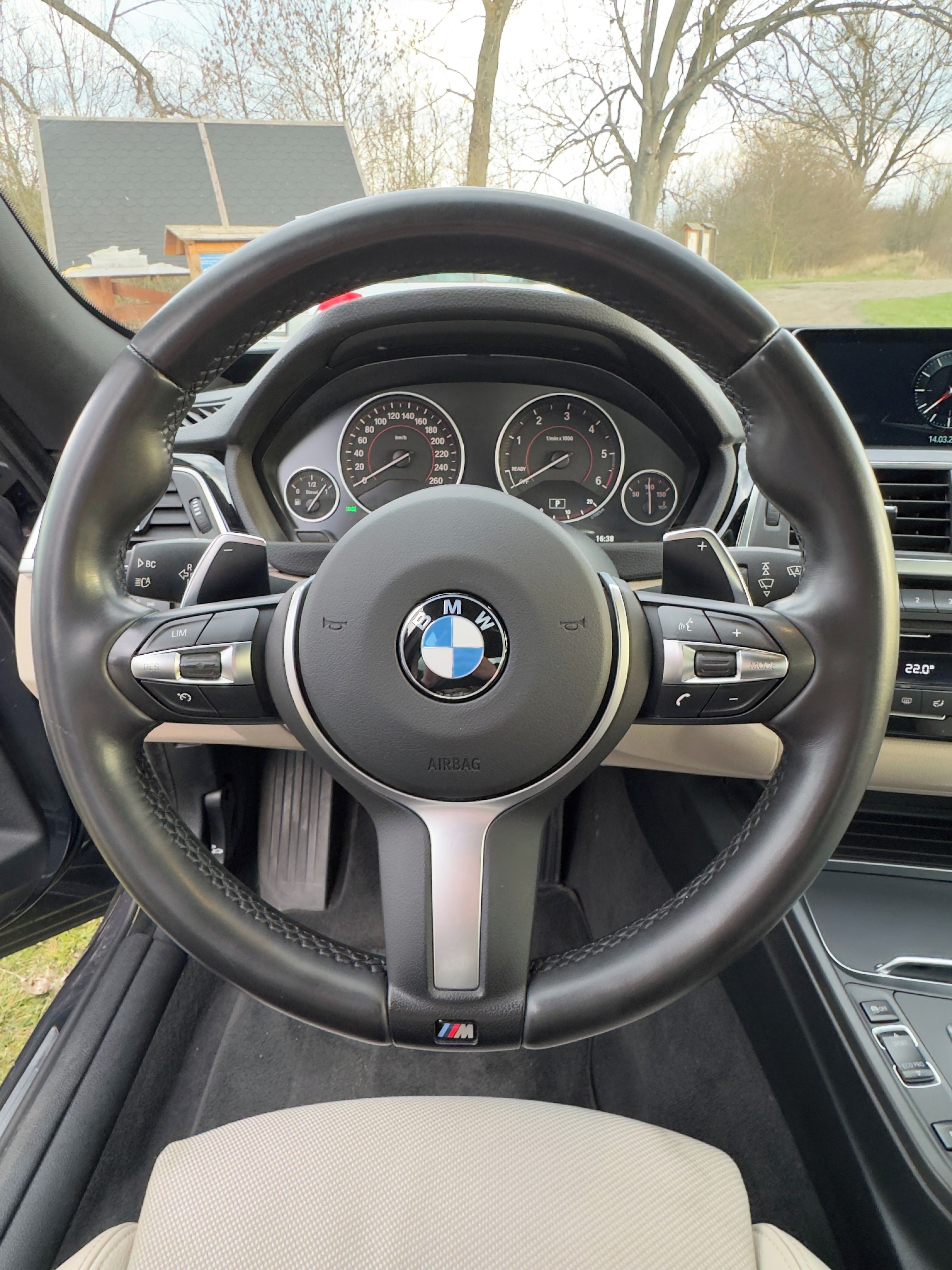 BMW Řada 3, 320d GT xDrive - fotka 6