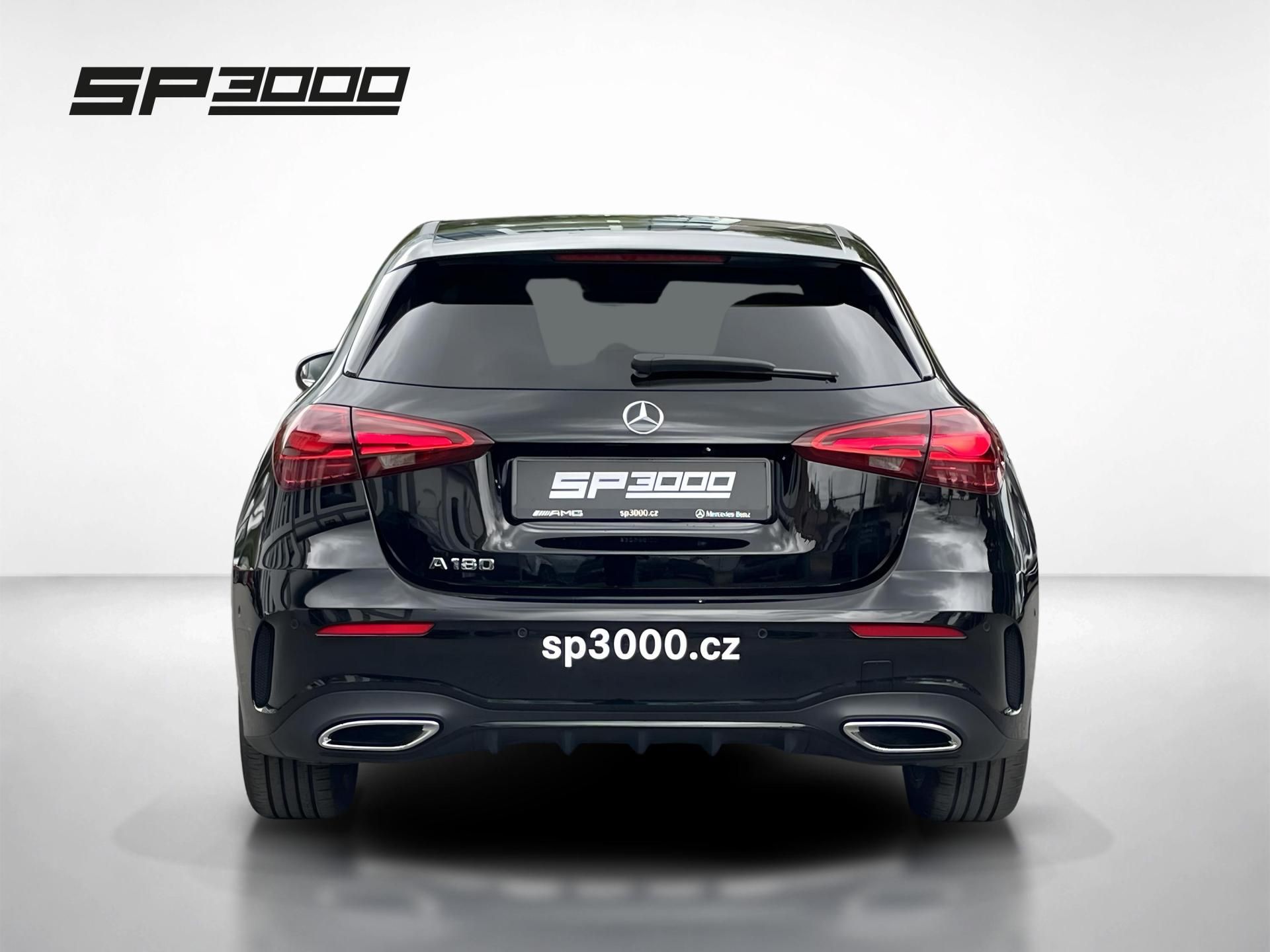 Mercedes-Benz Třídy A, 180 AMG - fotka 6