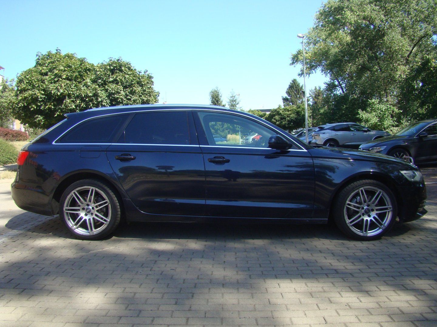 Audi A6 Avant, 2.0 TDi AUTOMAT ROZVODY - fotka 3