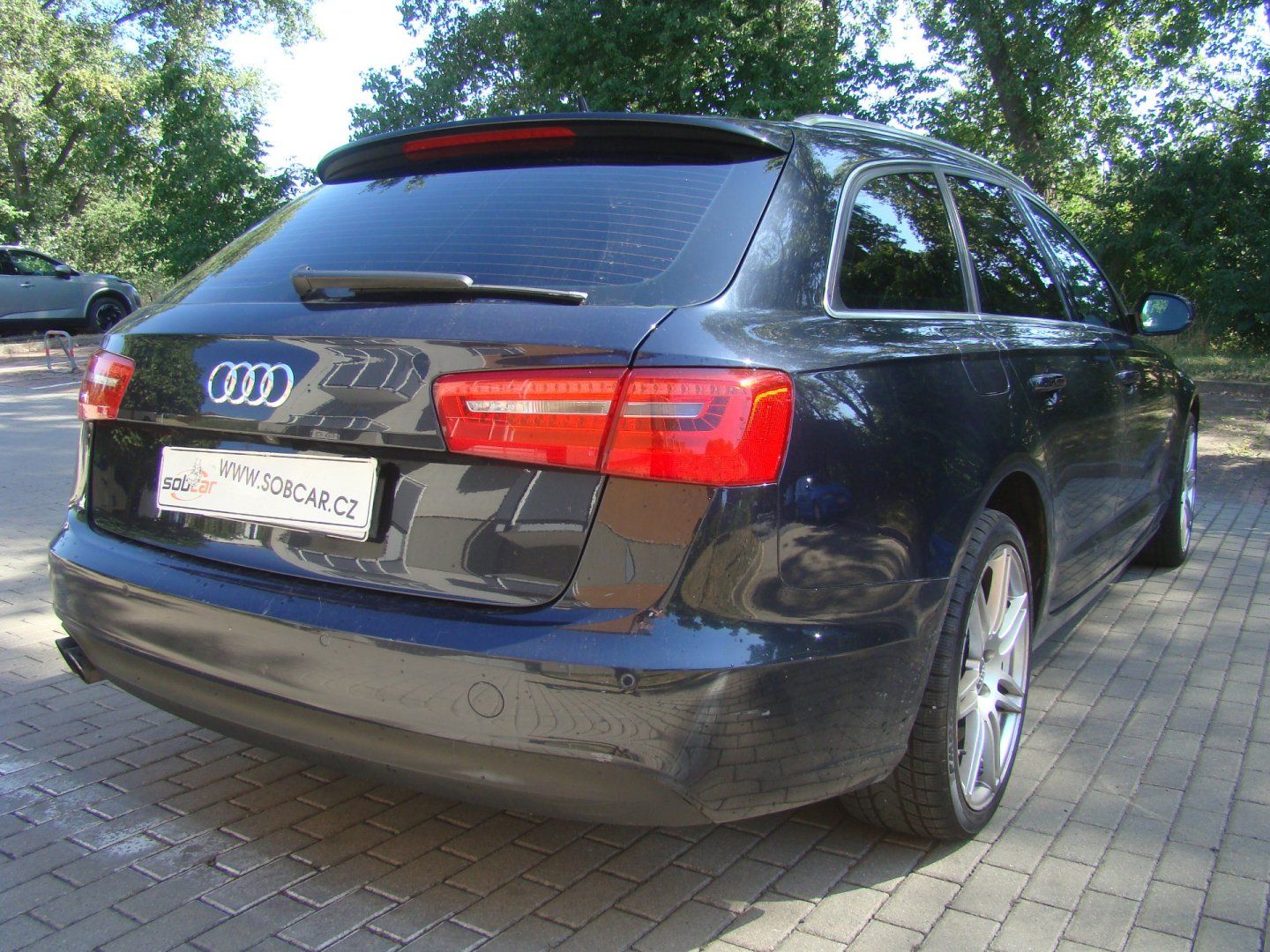 Audi A6 Avant, 2.0 TDi AUTOMAT ROZVODY - fotka 4