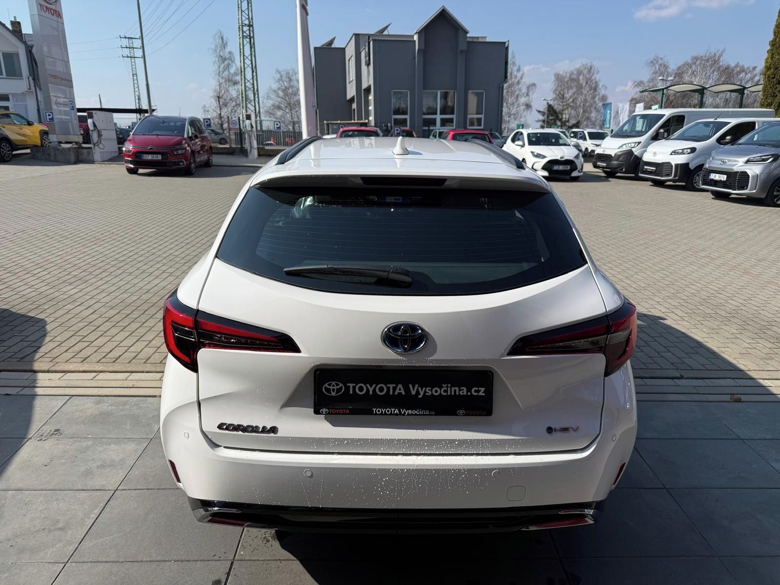 Toyota Corolla, 1.8HEV 140PS Comfort pak. Tech - fotka 6
