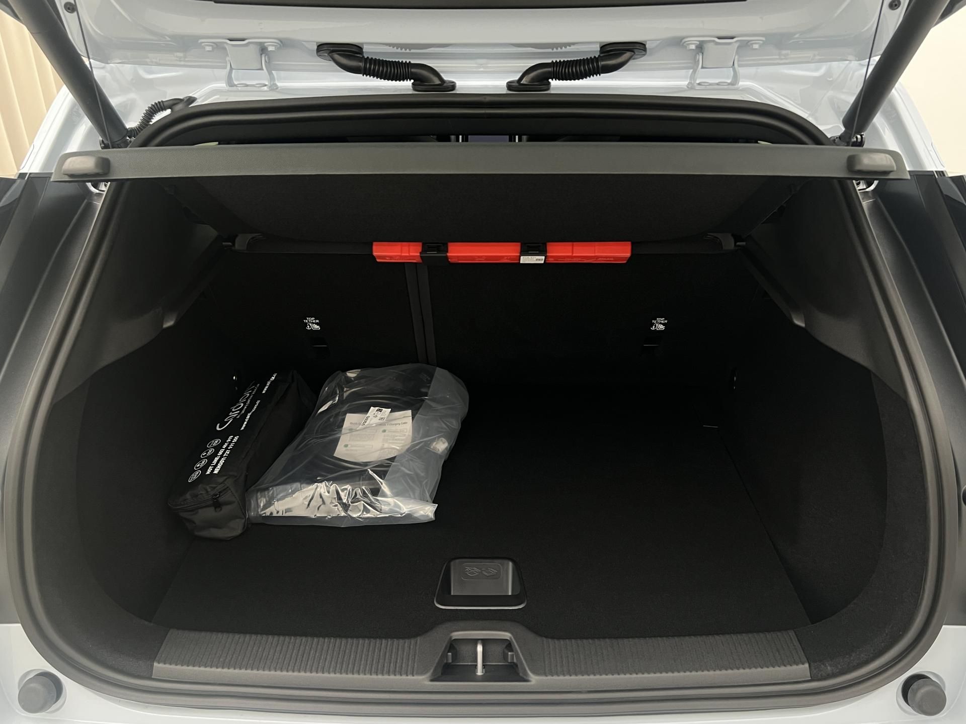 Volvo EX30, EX30 P8 AWD electric PLUS - fotka 6