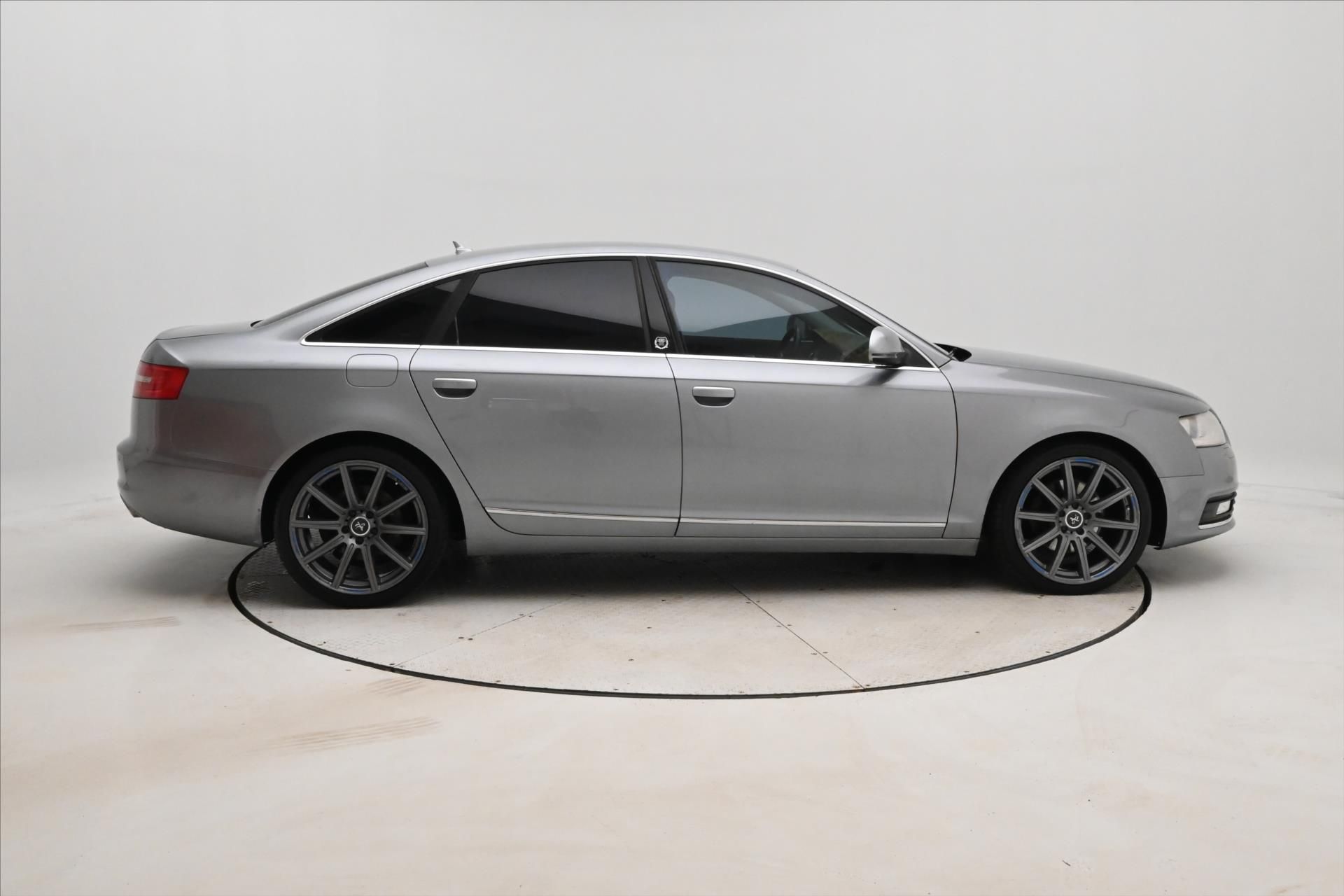 Audi A6, 2,7 TDI 140 kW Navi Kůže Nová - fotka 4
