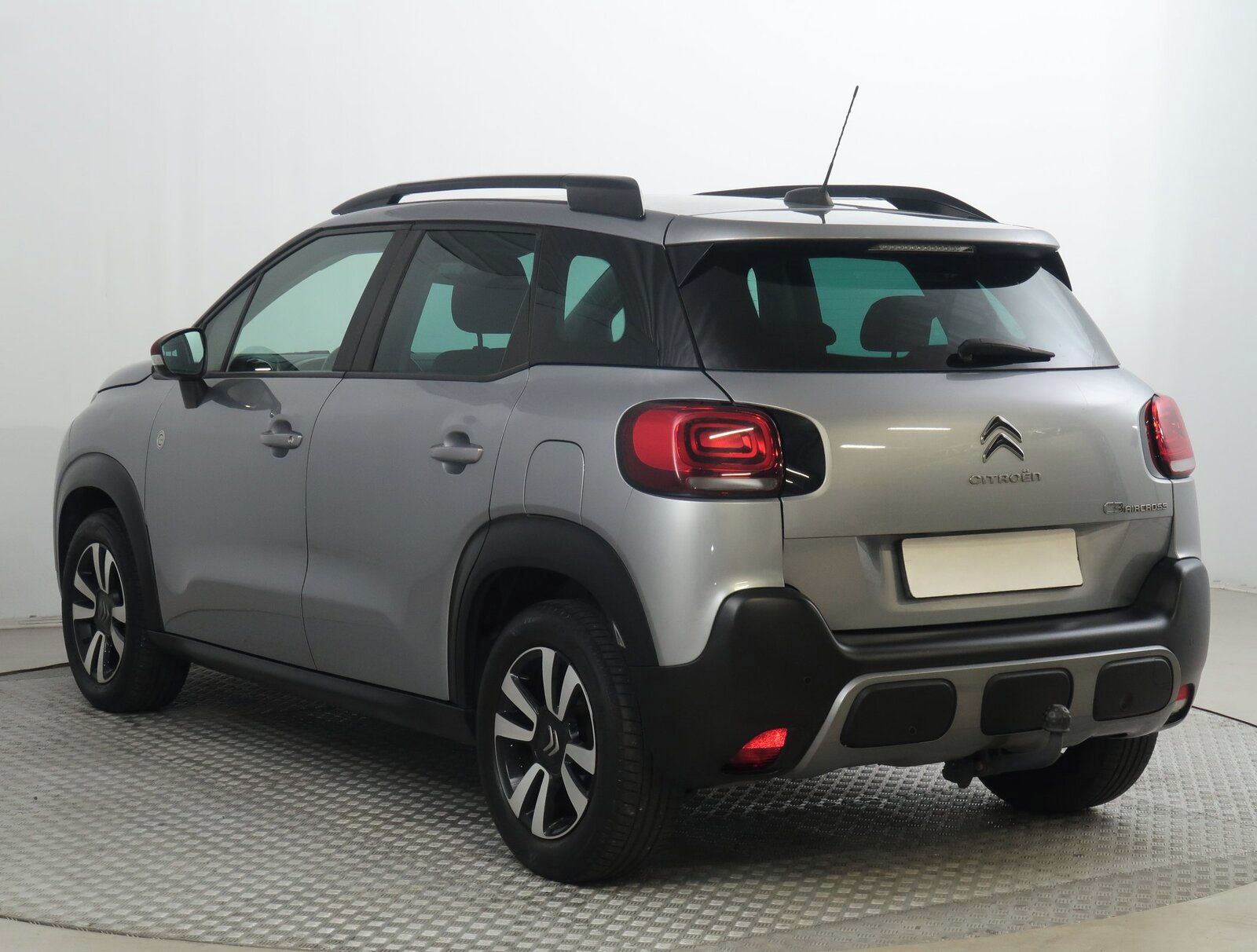 Citroën C3 Aircross, 1.2 PureTech, Serv.kniha - fotka 4