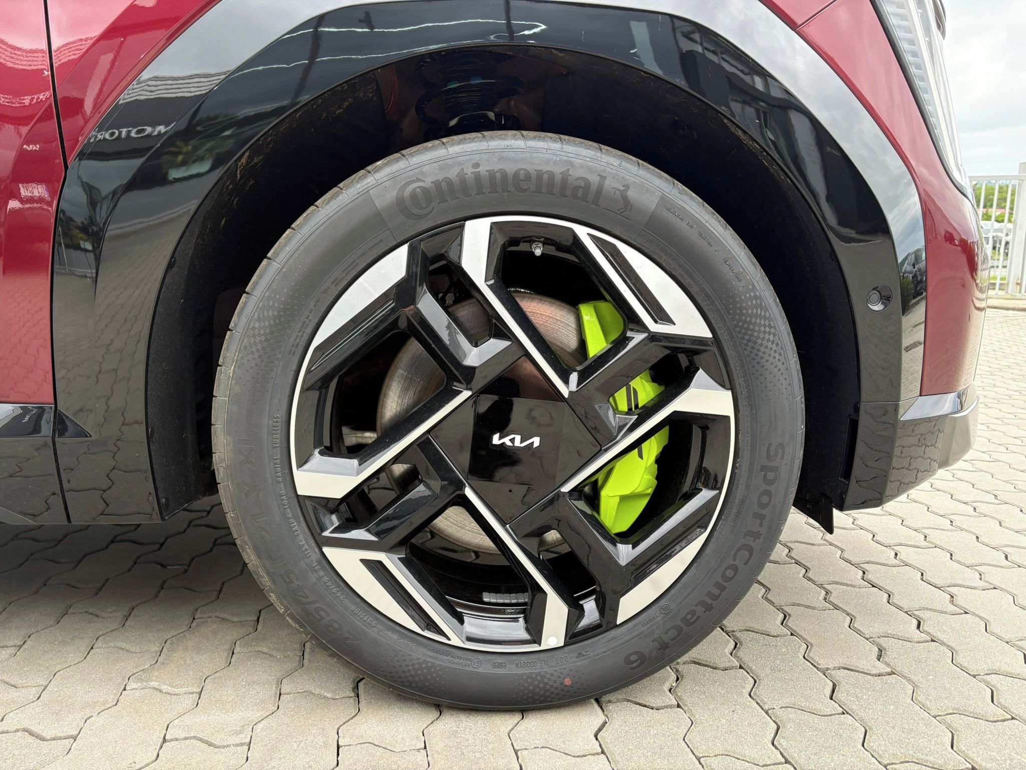 Kia EV9, 7P 4x4 GT 374 KW + 99,8 KWH (2 - fotka 4