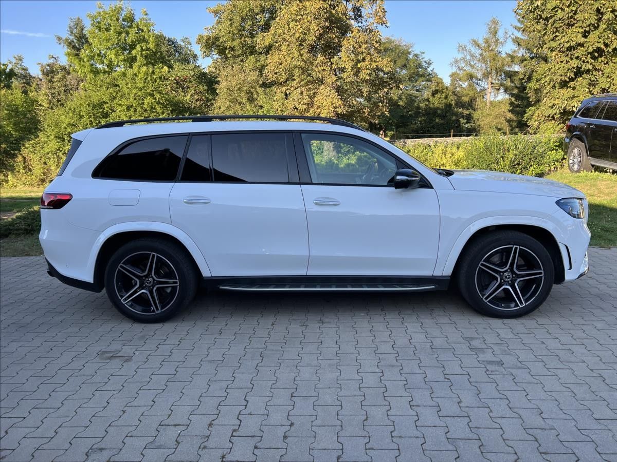 Mercedes-Benz GLS, GLS 400d AMG 4MATIC - fotka 5
