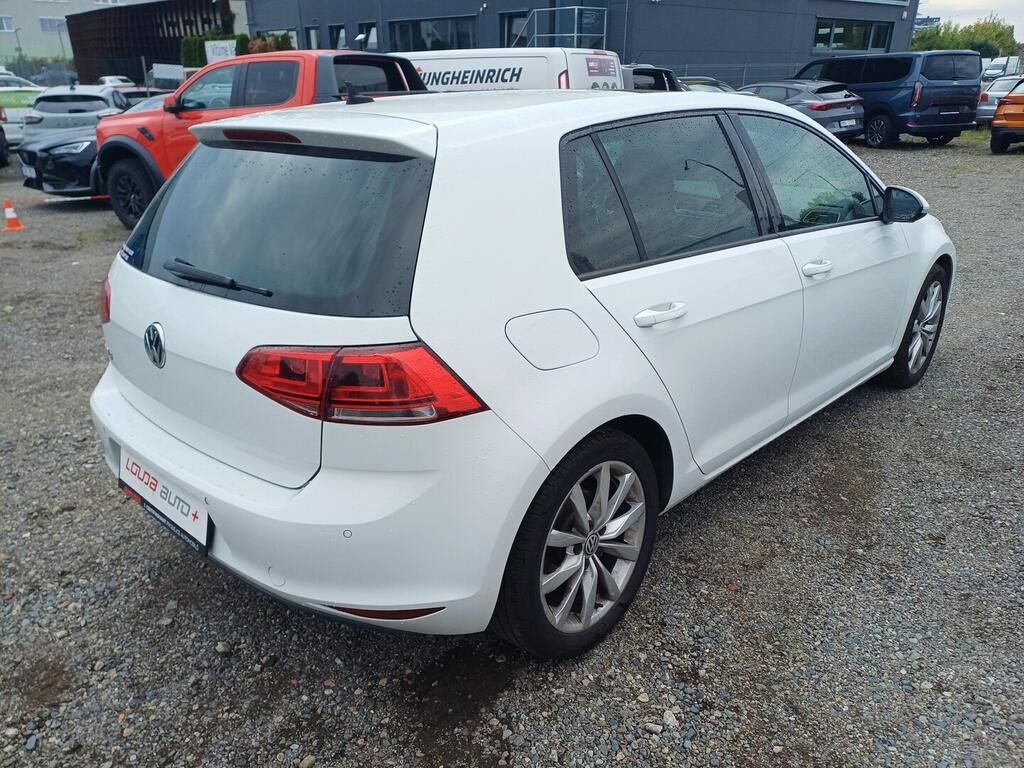 Volkswagen Golf, Highline 1.4 TSI 103 kW - fotka 2