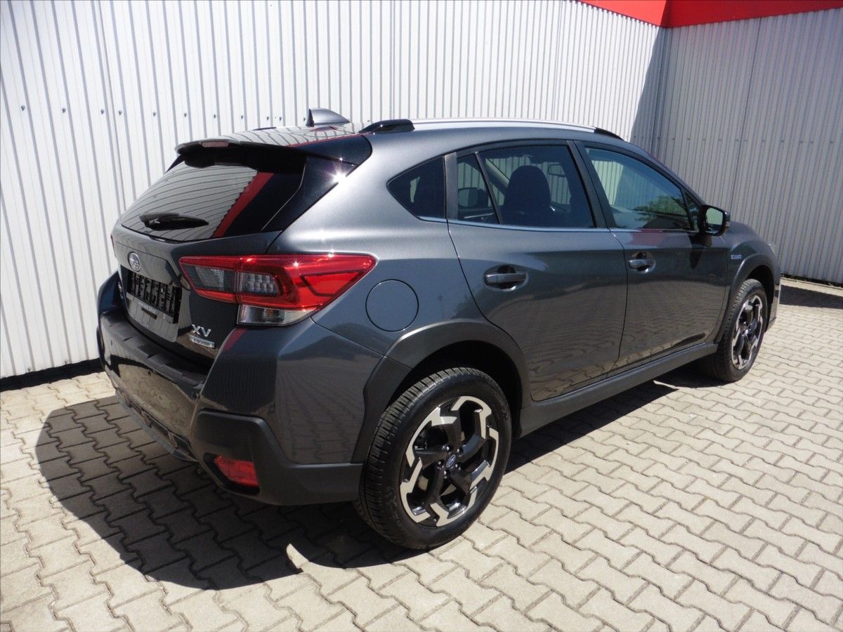 Subaru XV, 2,0 Exclusive AWD A/T, EyeSigh - fotka 4