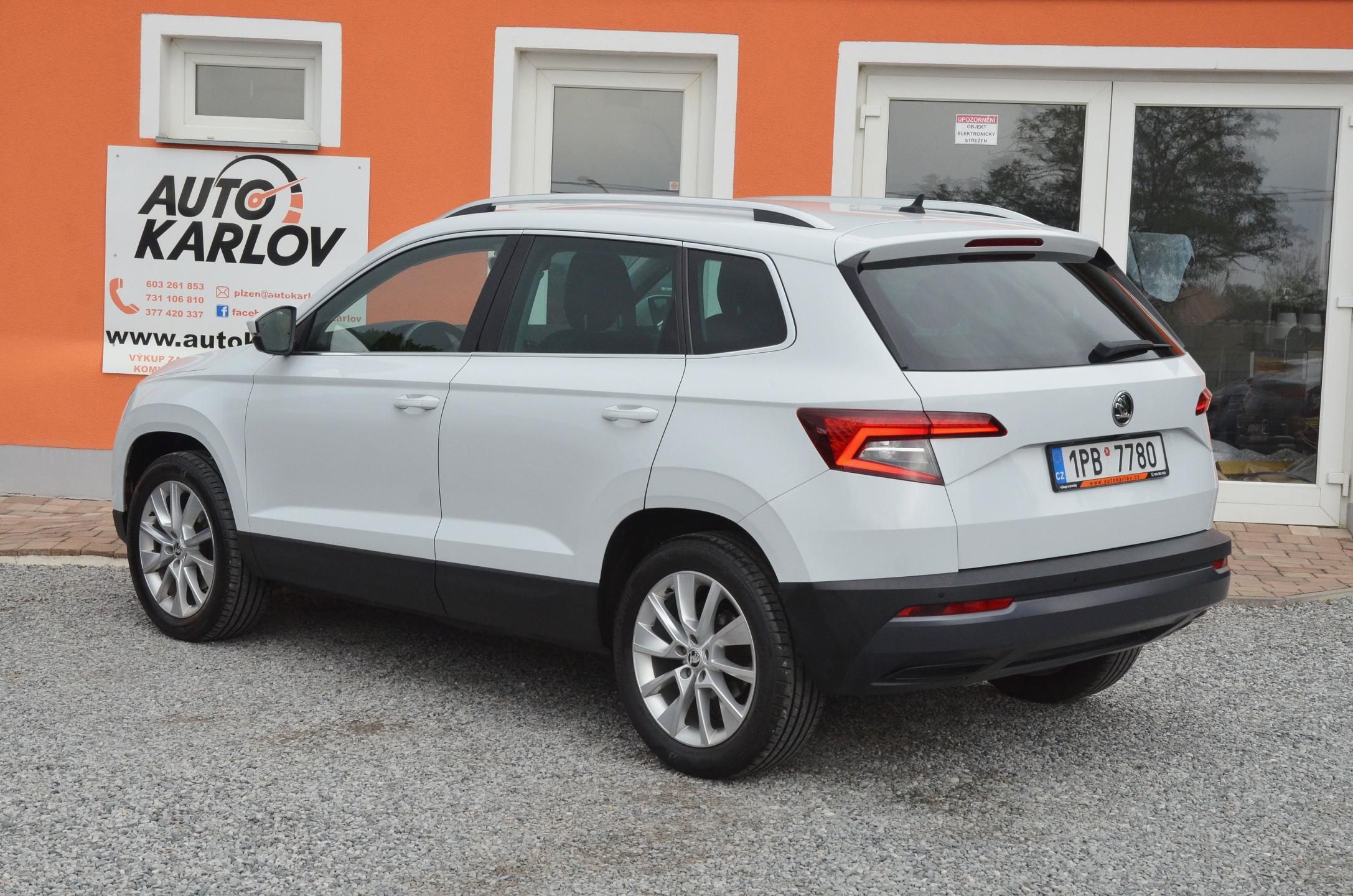 Škoda Karoq, 1.6 TDi 85kW DSG STYLE /CANTON - fotka 4