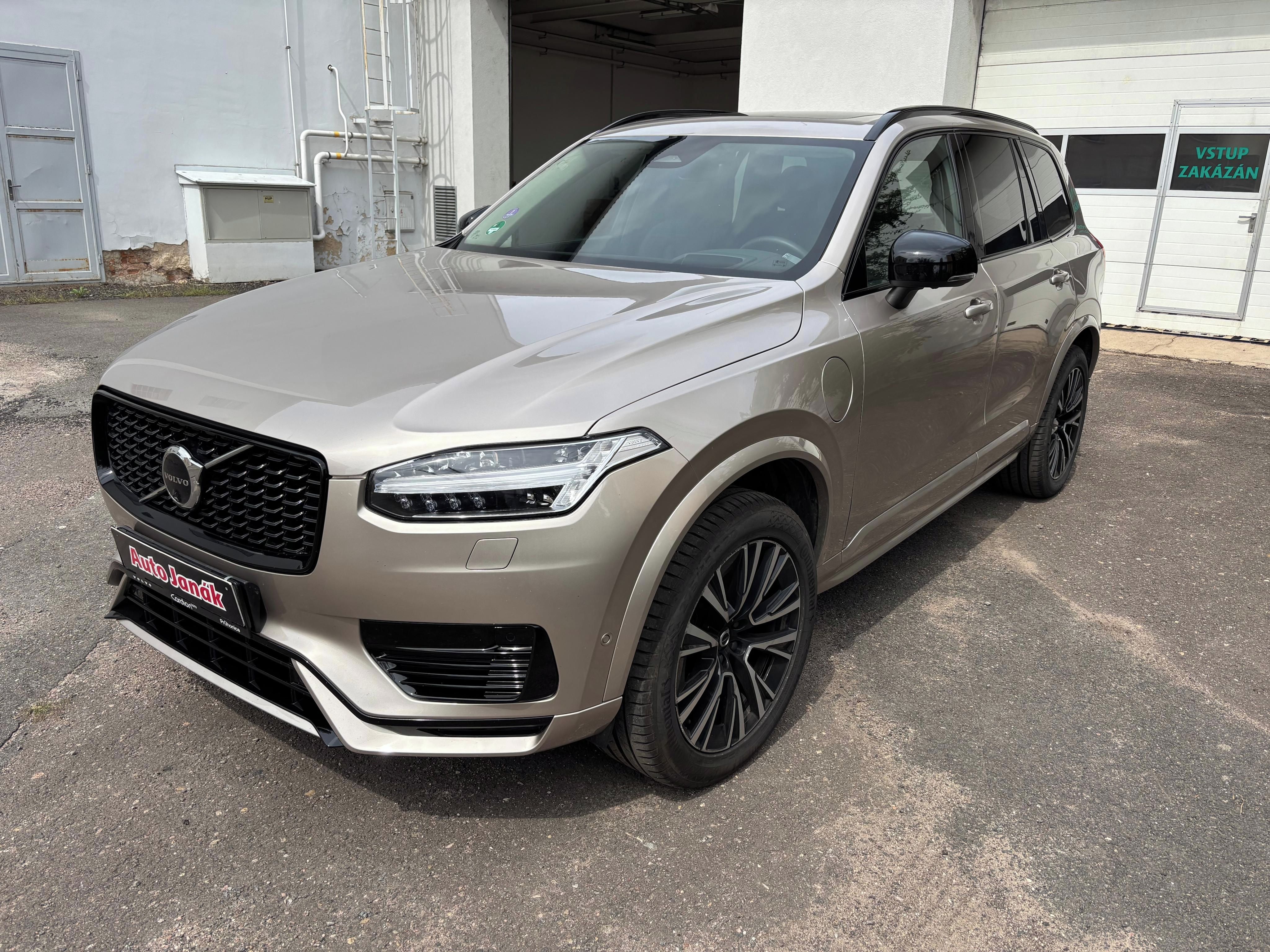 Volvo XC90, T8 AWD RECHARGE 7míst Plug-in - fotka 6