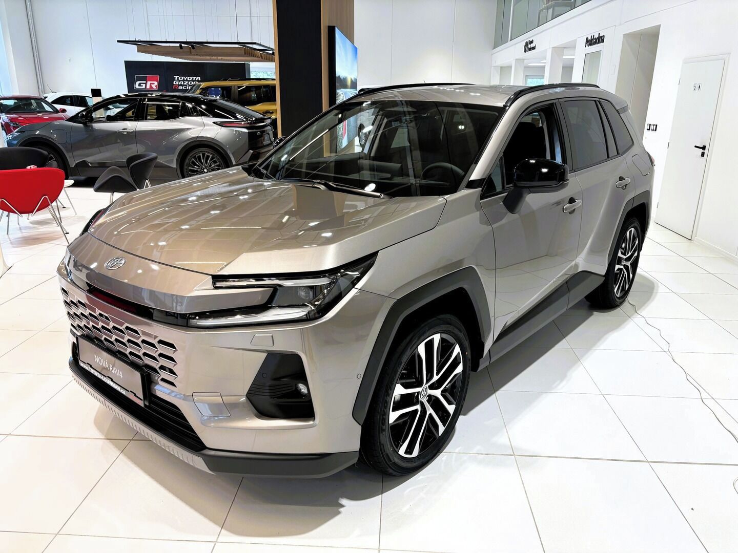 Toyota Rav4, 2,5 Executive AWD - fotka 3